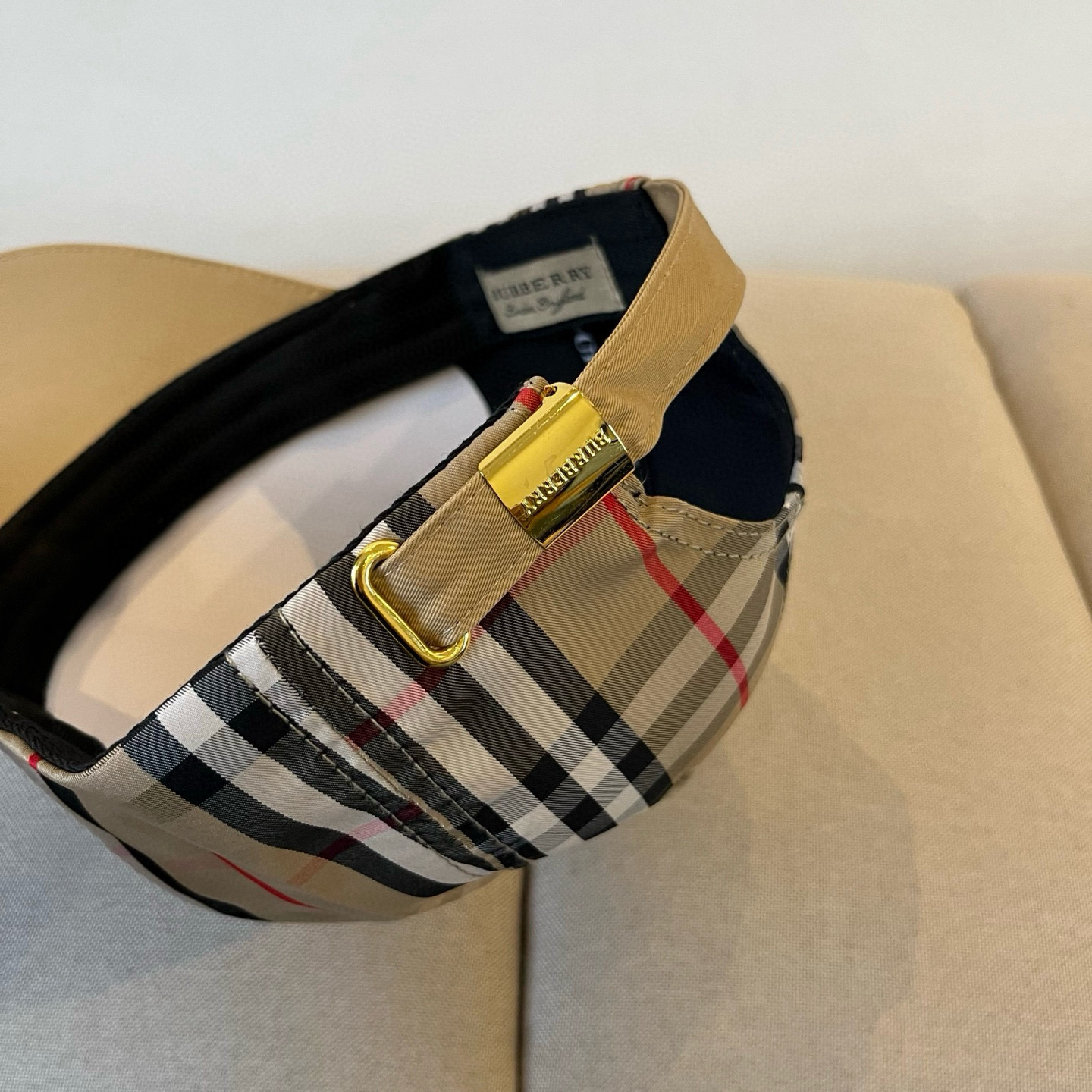  BURBERRY巴宝利早春新款棒球帽，简约尚时风，男女同款！高质品，尊享品质感！