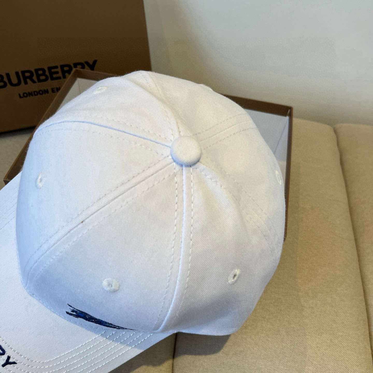  BURBERRY巴宝利早春新款棒球帽，简约尚时风，男女同款！高质品，尊享品质感！