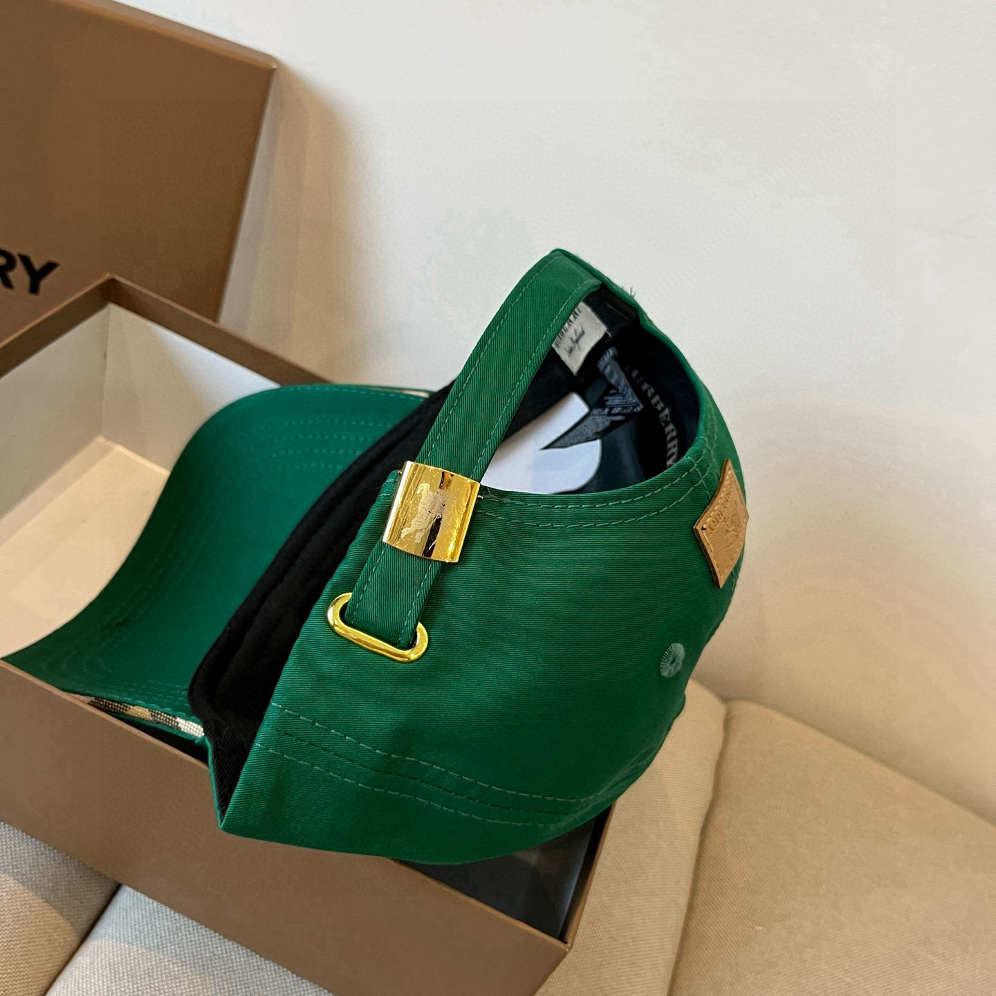  BURBERRY巴宝利早春新款棒球帽，简约尚时风，男女同款！高质品，尊享品质感！