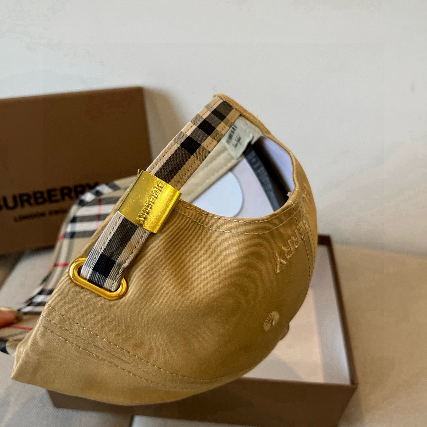  BURBERRY巴宝利早春新款棒球帽，简约尚时风，男女同款！高质品，尊享品质感！