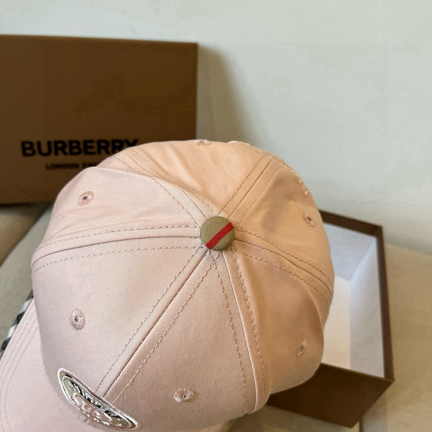  BURBERRY巴宝利早春新款棒球帽，简约尚时风，男女同款！高质品，尊享品质感！
