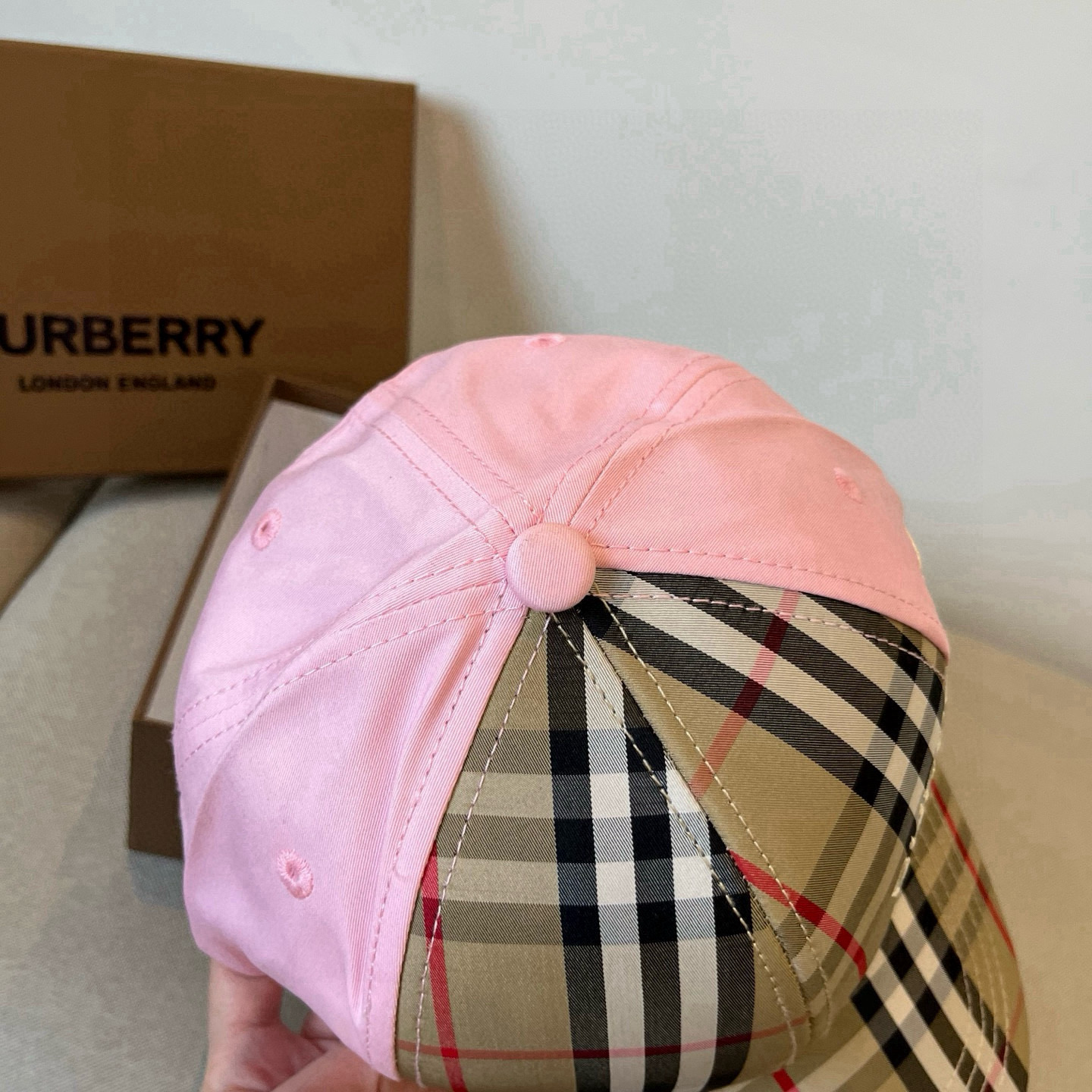  BURBERRY巴宝利早春新款棒球帽，简约尚时风，男女同款！高质品，尊享品质感！
