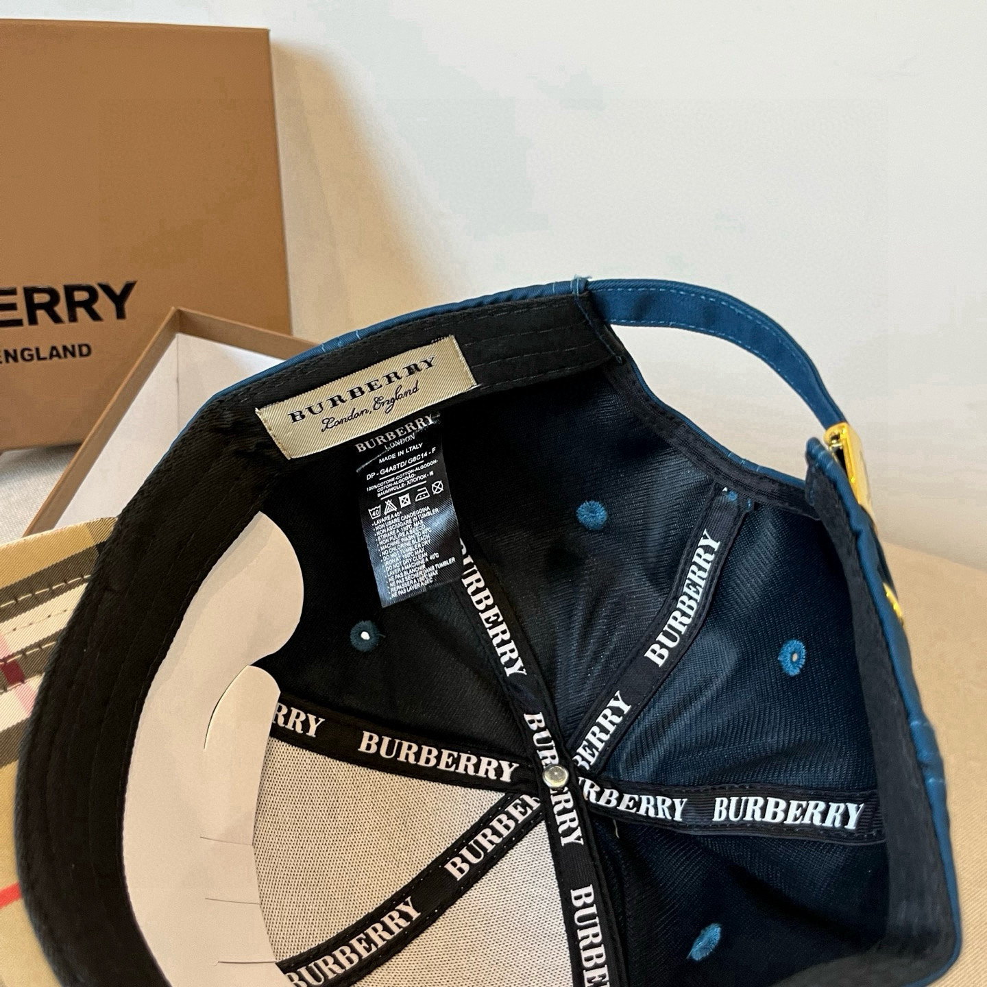  BURBERRY巴宝利早春新款棒球帽，简约尚时风，男女同款！高质品，尊享品质感！