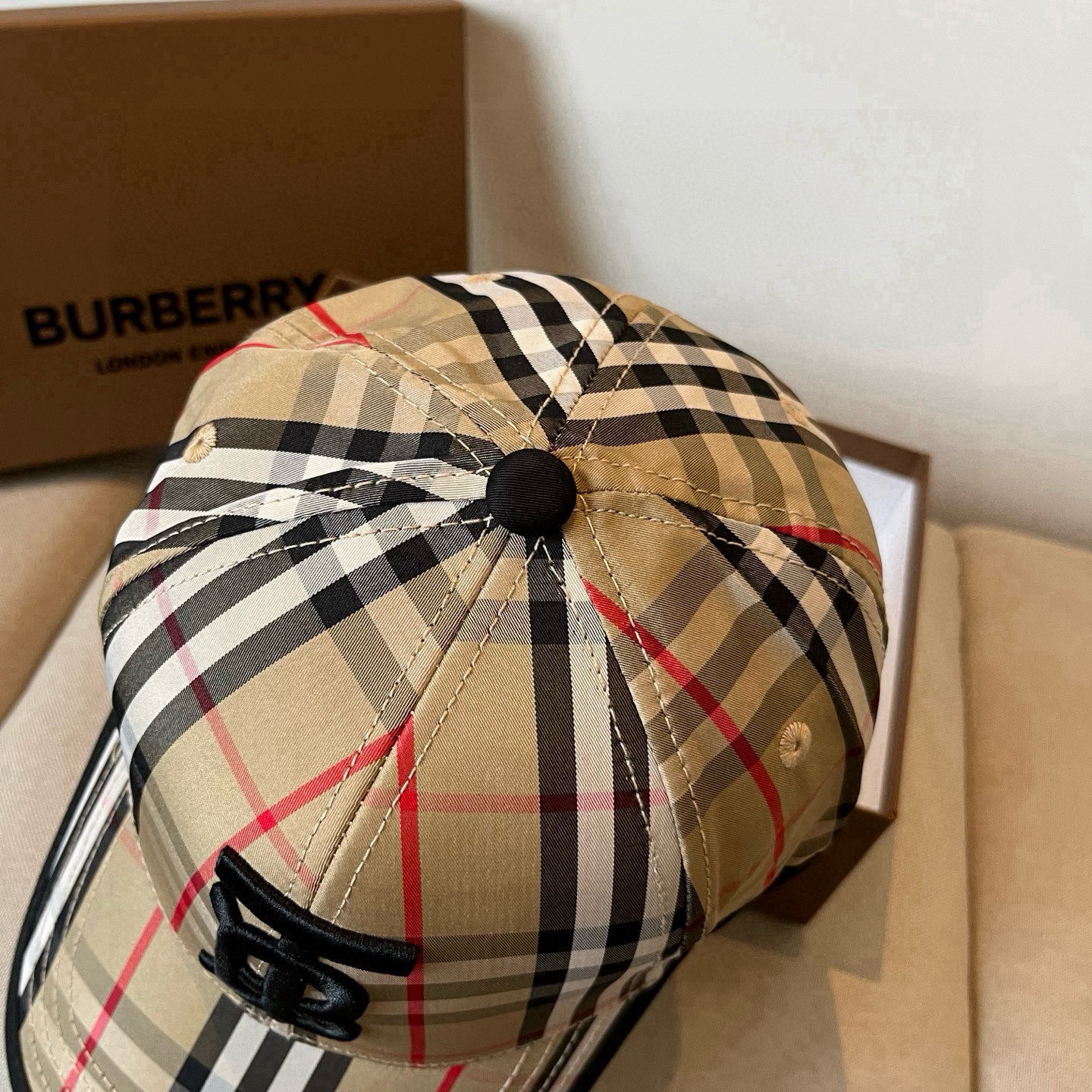  BURBERRY巴宝利早春新款棒球帽，简约尚时风，男女同款！高质品，尊享品质感！
