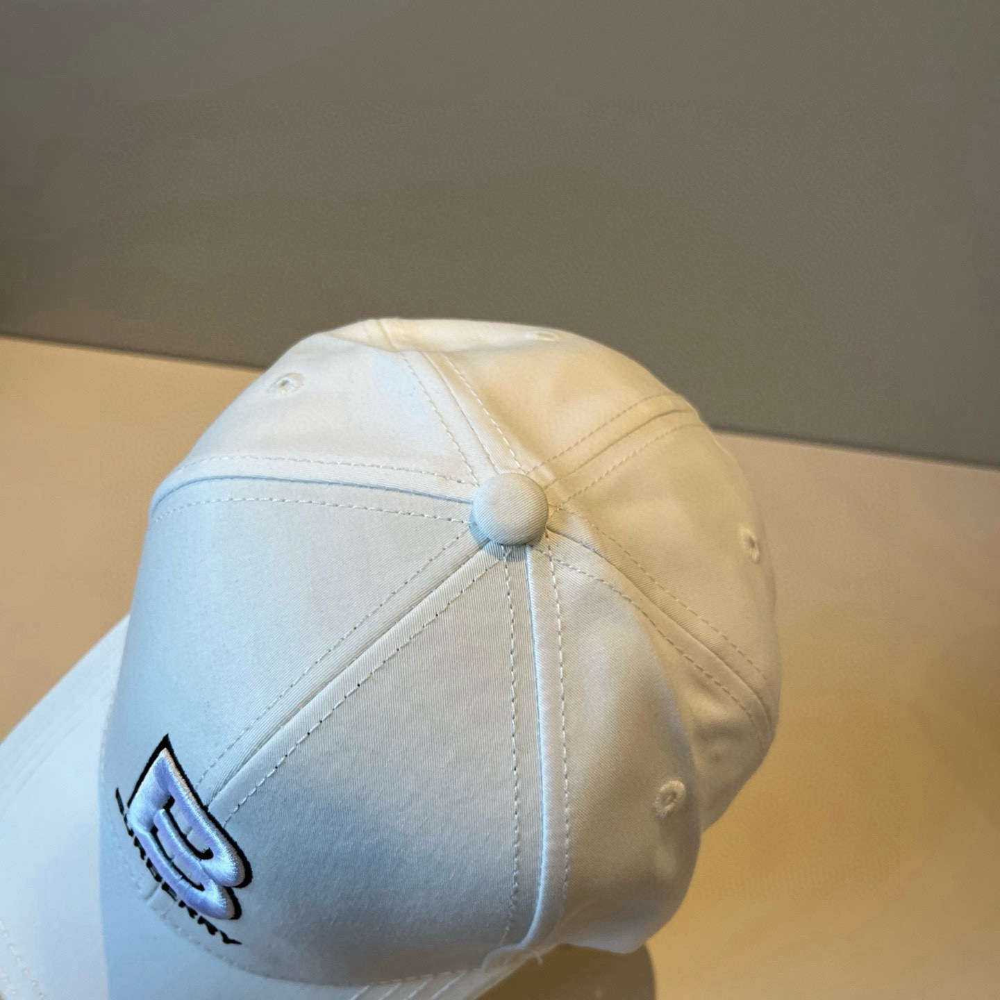  BURBERRY巴宝利早春新款棒球帽，简约尚时风，男女同款！高质品，尊享品质感！