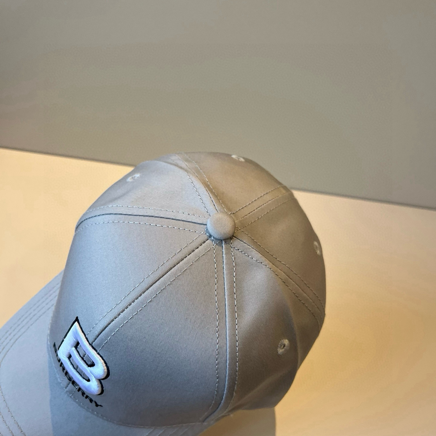  BURBERRY巴宝利早春新款棒球帽，简约尚时风，男女同款！高质品，尊享品质感！