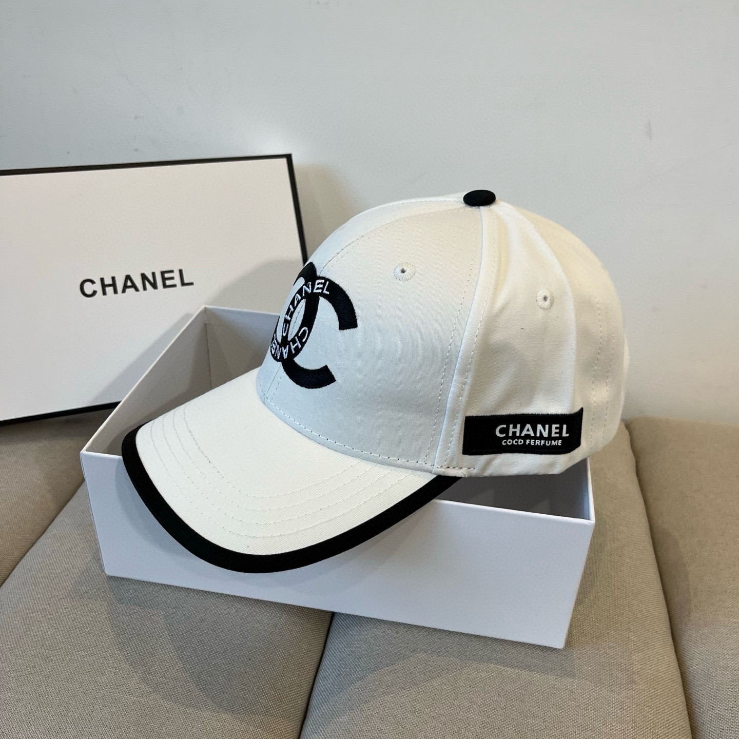 🆕香奈儿CHANEL 新品棒球帽，小香经典简约，时尚休闲设计 跑量新品