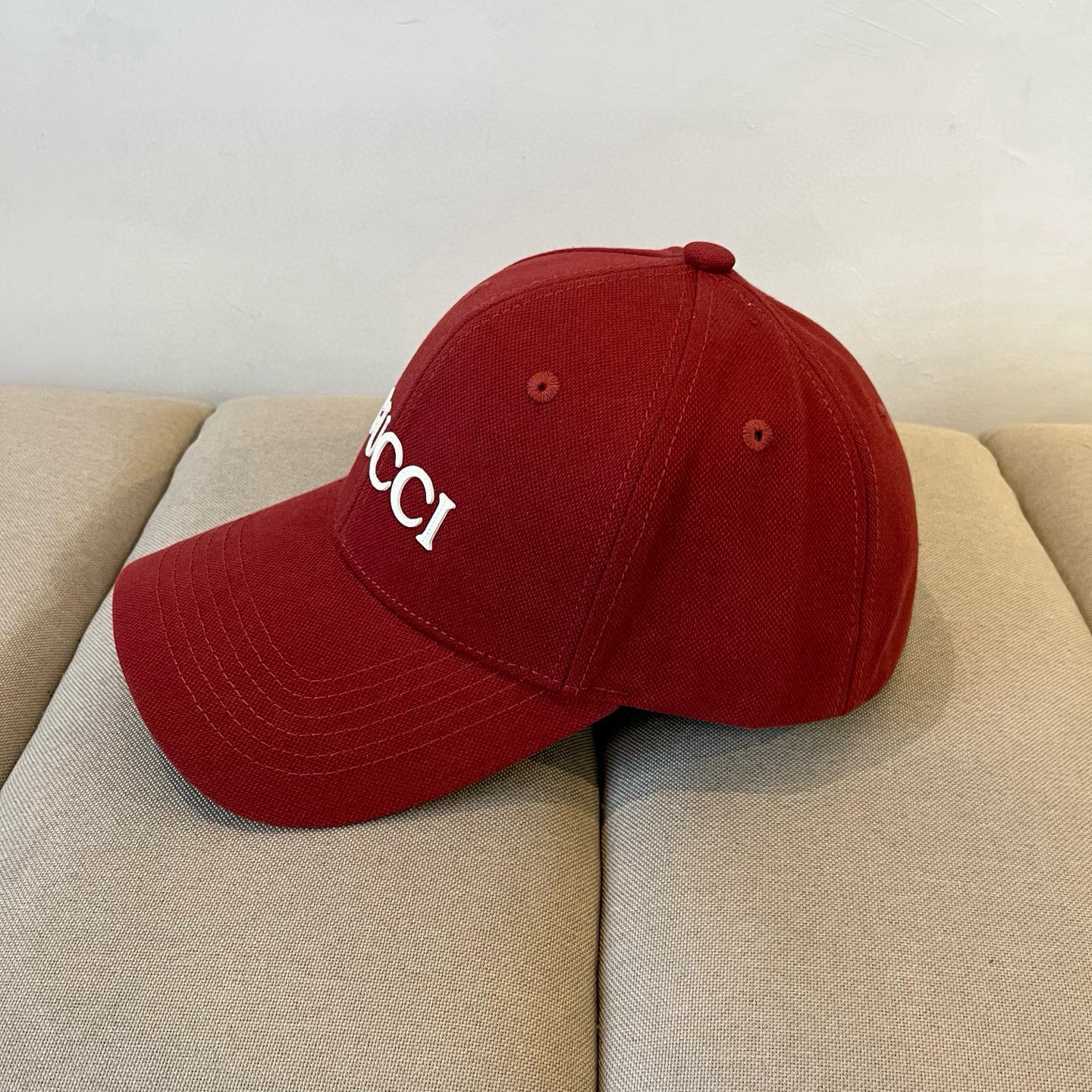  古奇棒球帽♥️GUCCI🧢官网新品，棒球帽，原单品质火爆来袭 。🎩 工艺非常精美 高档大气上档次！低调