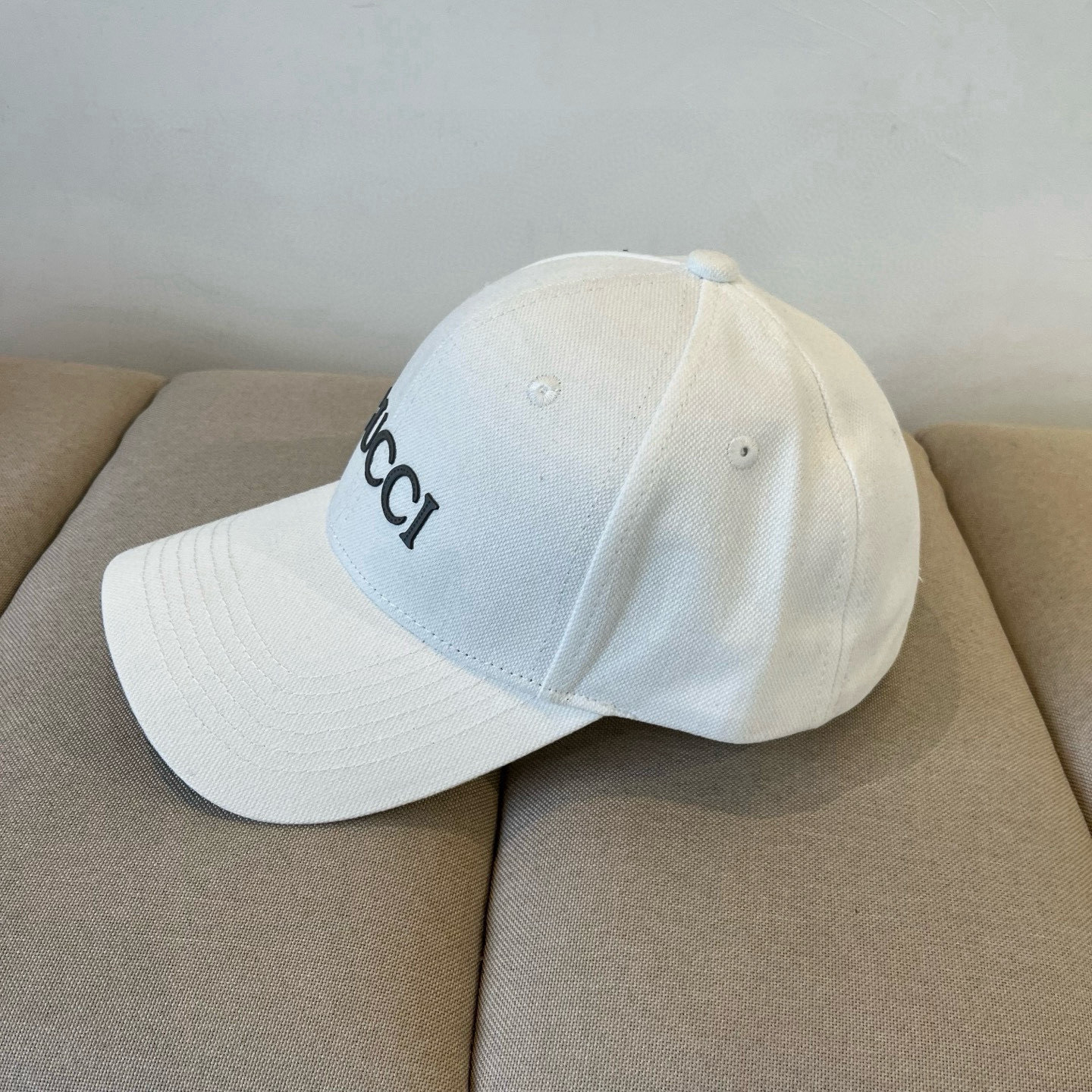  古奇棒球帽♥️GUCCI🧢官网新品，棒球帽，原单品质火爆来袭 。🎩 工艺非常精美 高档大气上档次！低调