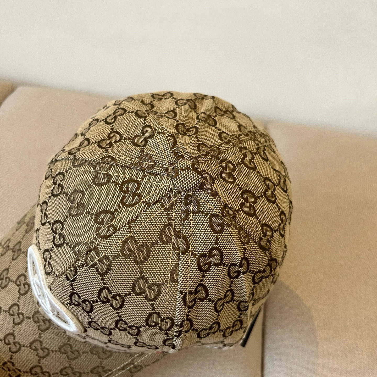  古奇棒球帽♥️GUCCI🧢官网新品，棒球帽，原单品质火爆来袭 。🎩 工艺非常精美 高档大气上档次！低调