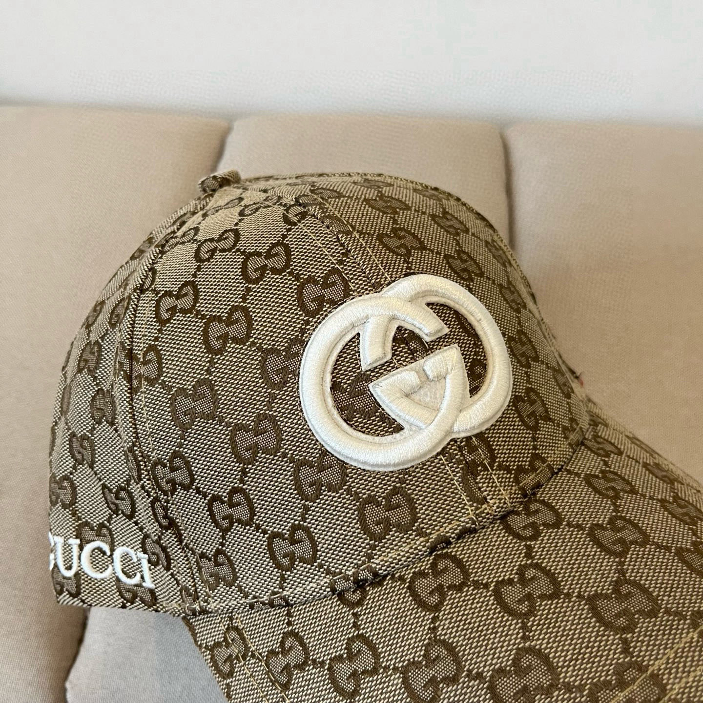  古奇棒球帽♥️GUCCI🧢官网新品，棒球帽，原单品质火爆来袭 。🎩 工艺非常精美 高档大气上档次！低调