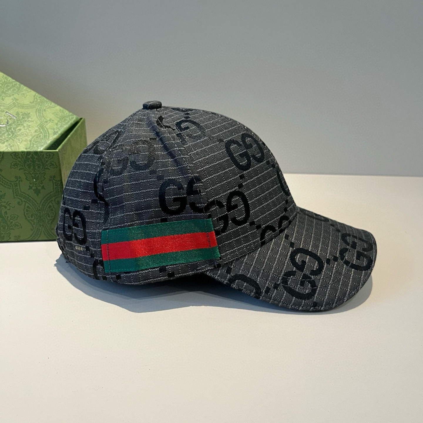  古奇棒球帽♥️GUCCI🧢官网新品，棒球帽，原单品质火爆来袭 。🎩 工艺非常精美 高档大气上档次！低调
