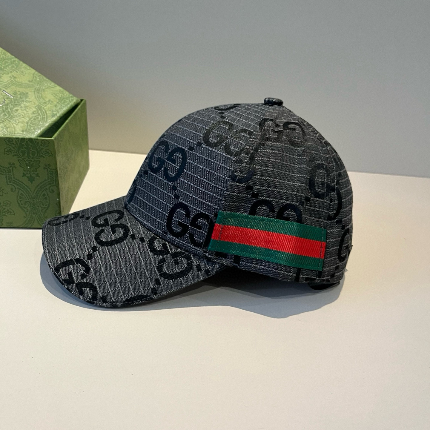  古奇棒球帽♥️GUCCI🧢官网新品，棒球帽，原单品质火爆来袭 。🎩 工艺非常精美 高档大气上档次！低调
