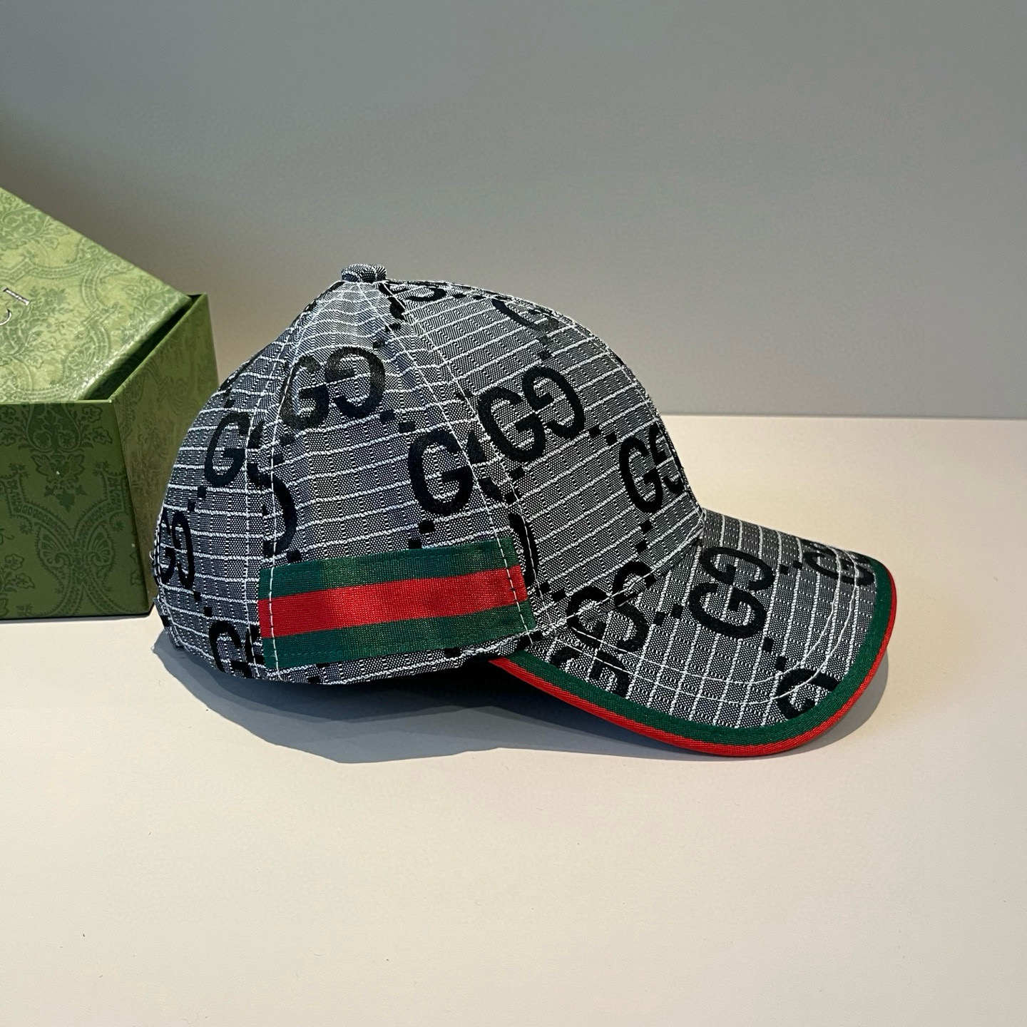 古奇棒球帽♥️GUCCI🧢官网新品，棒球帽，原单品质火爆来袭 。🎩 工艺非常精美 高档大气上档次！低调