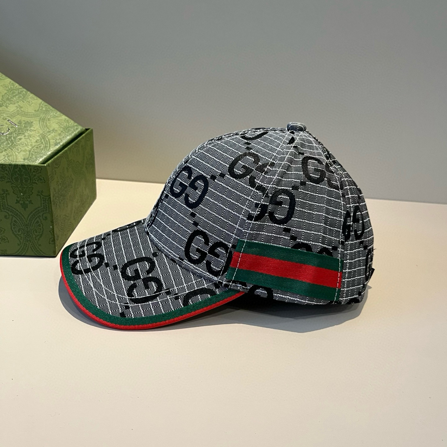  古奇棒球帽♥️GUCCI🧢官网新品，棒球帽，原单品质火爆来袭 。🎩 工艺非常精美 高档大气上档次！低调