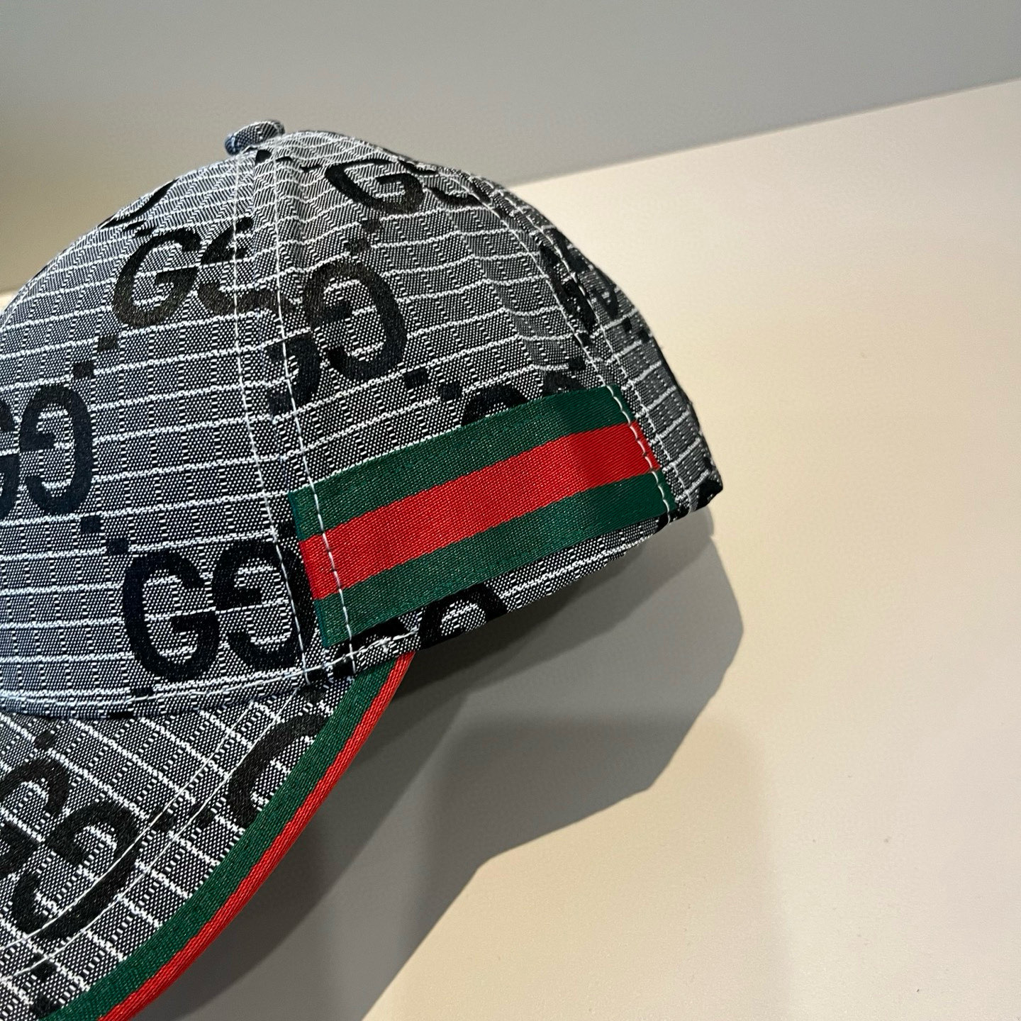  古奇棒球帽♥️GUCCI🧢官网新品，棒球帽，原单品质火爆来袭 。🎩 工艺非常精美 高档大气上档次！低调