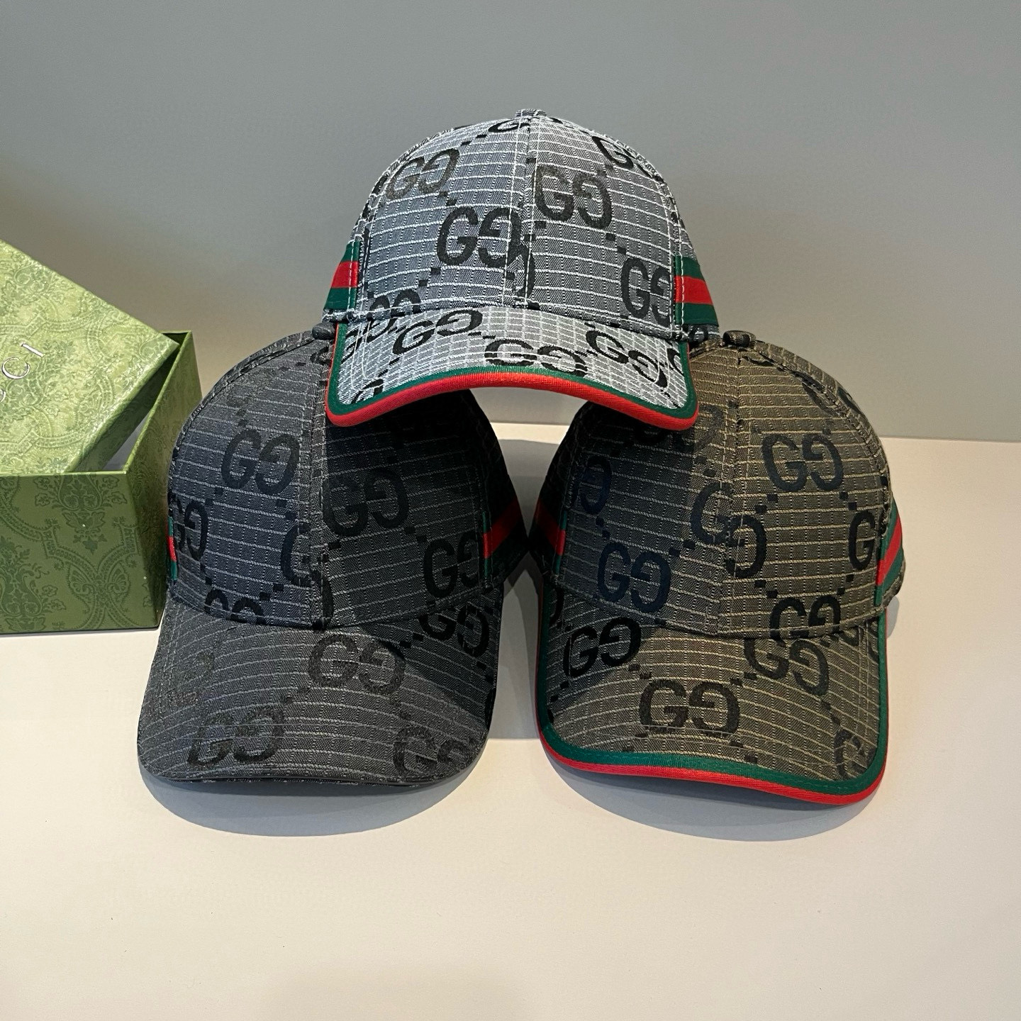  古奇棒球帽♥️GUCCI🧢官网新品，棒球帽，原单品质火爆来袭 。🎩 工艺非常精美 高档大气上档次！低调