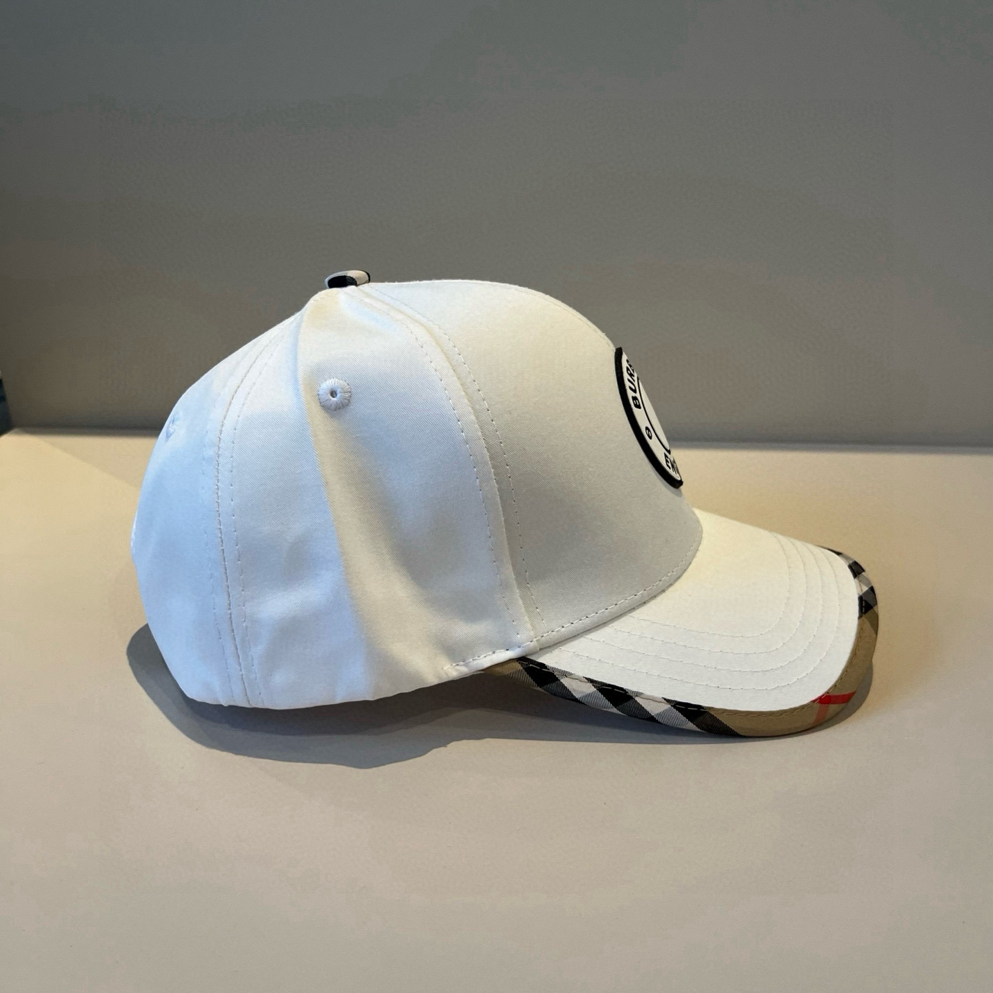  BURBERRY巴宝利早春新款棒球帽，简约尚时风，男女同款！高质品，尊享品质感！