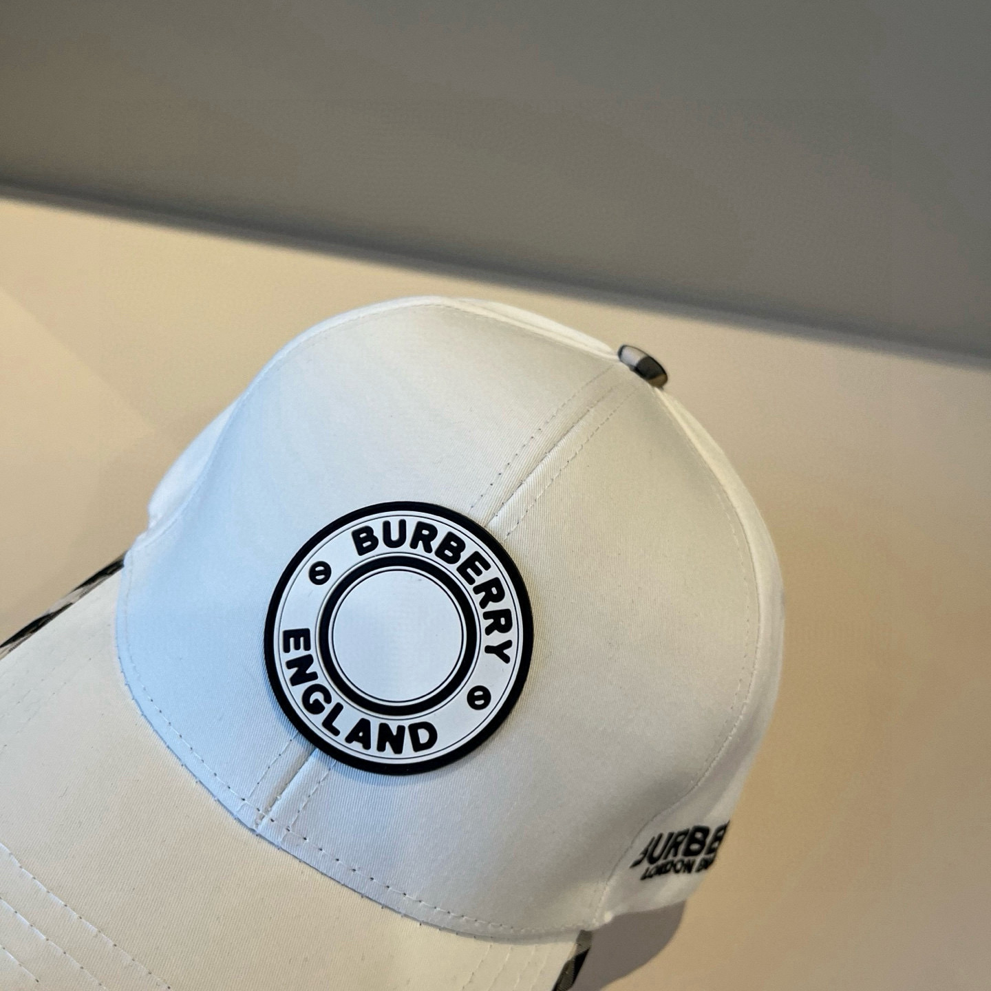  BURBERRY巴宝利早春新款棒球帽，简约尚时风，男女同款！高质品，尊享品质感！