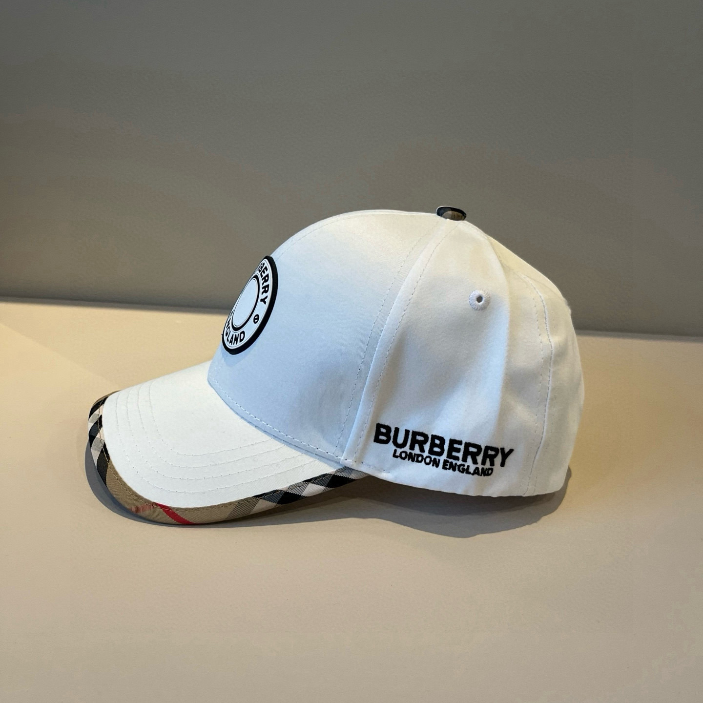  BURBERRY巴宝利早春新款棒球帽，简约尚时风，男女同款！高质品，尊享品质感！