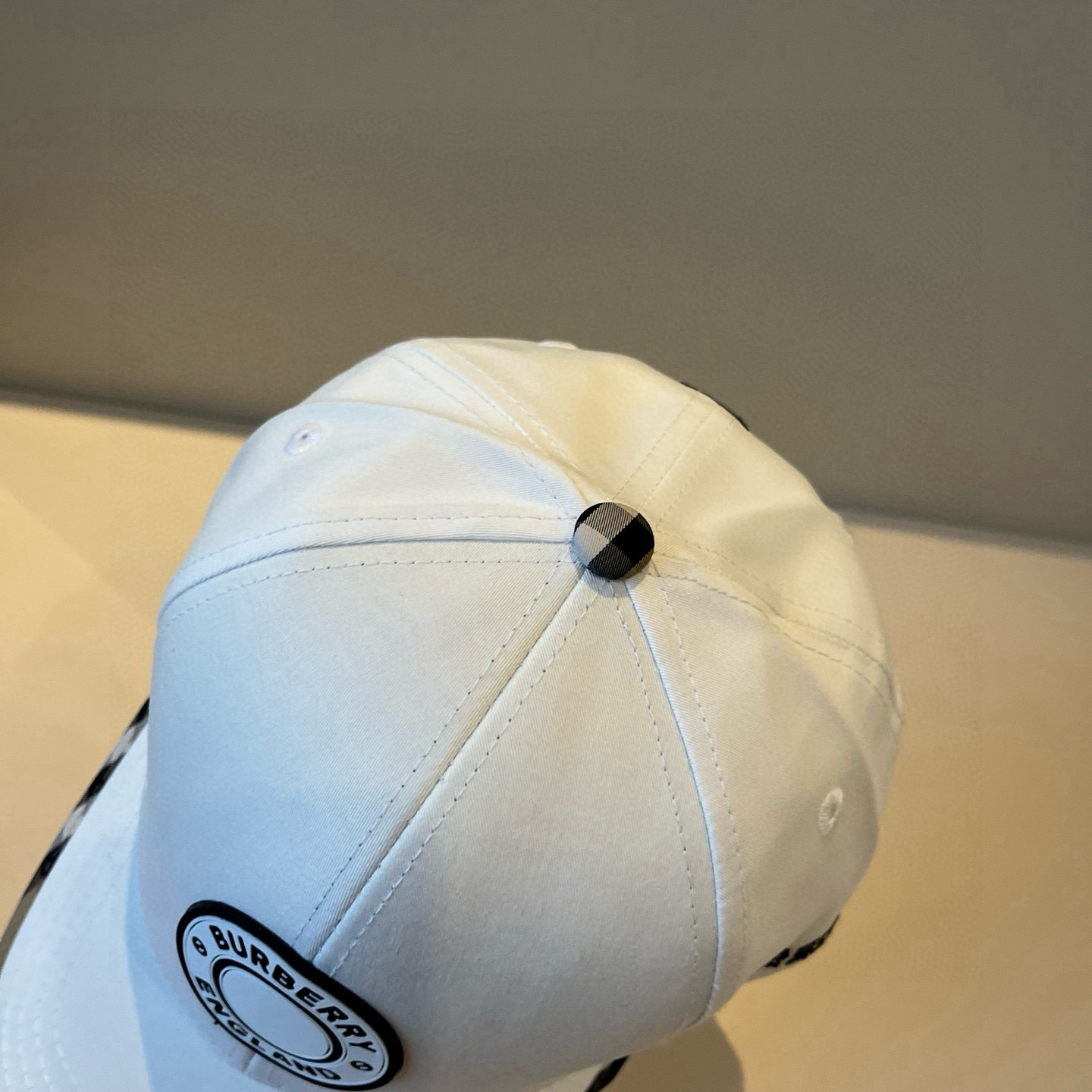  BURBERRY巴宝利早春新款棒球帽，简约尚时风，男女同款！高质品，尊享品质感！