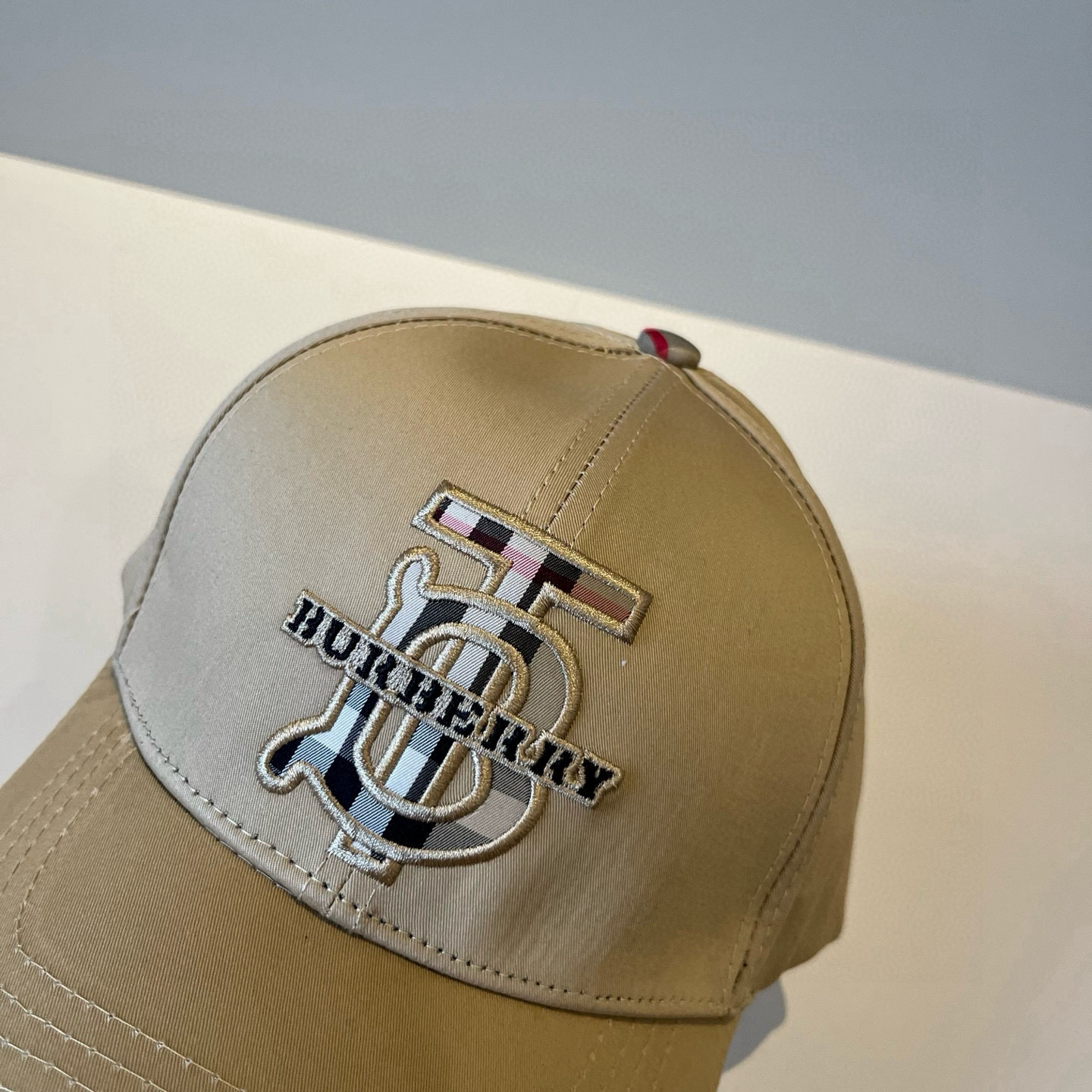  BURBERRY巴宝利早春新款棒球帽，简约尚时风，男女同款！高质品，尊享品质感！