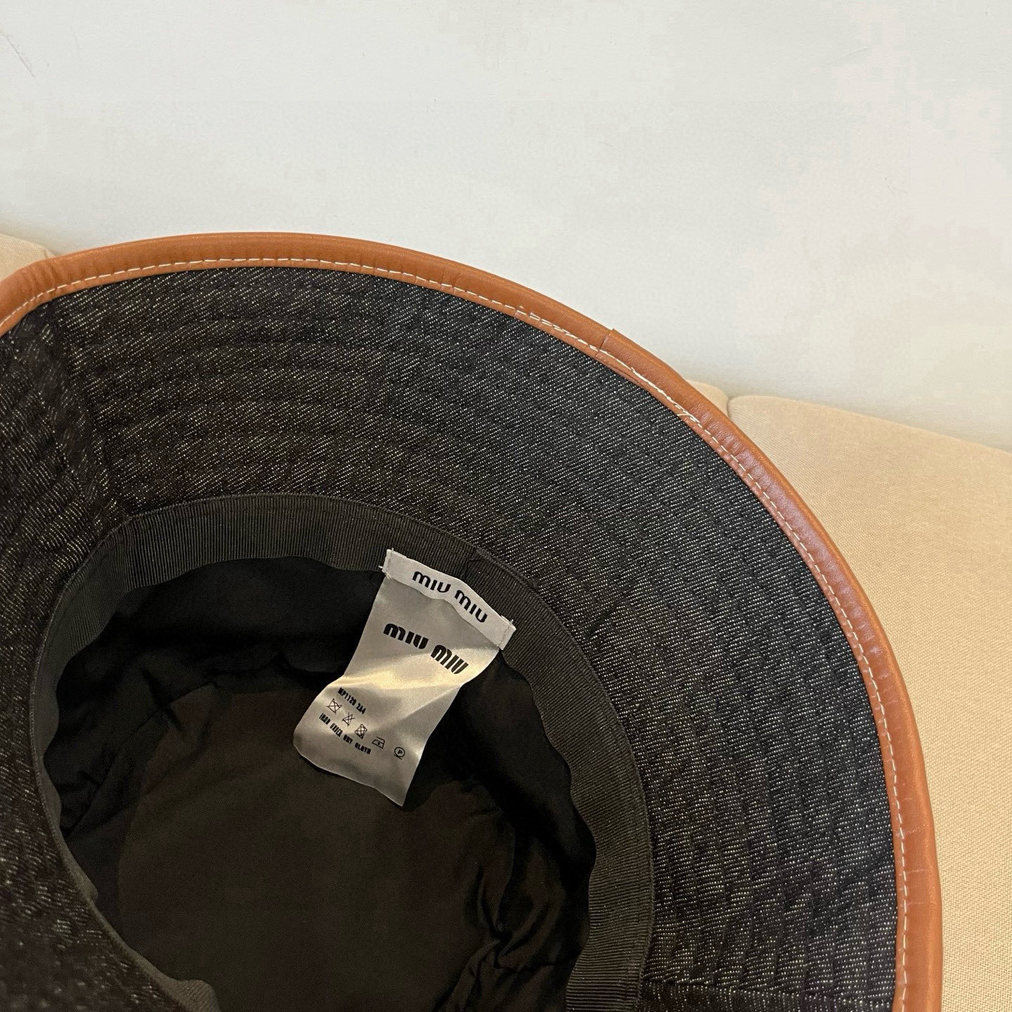  谬谬miumiu 原单春夏新款渔夫帽，正品开模订制，原版做工细致质量超赞！