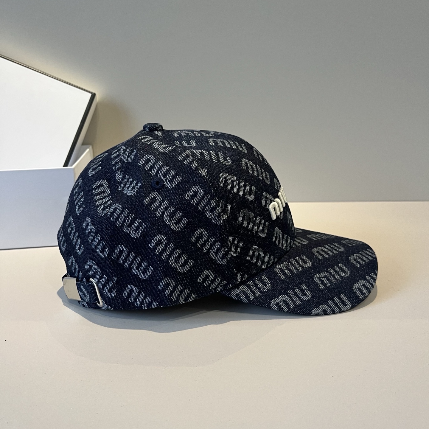  谬谬miumiu 原单春夏新款棒球帽，正品开模订制，原版做工细致质量超赞！