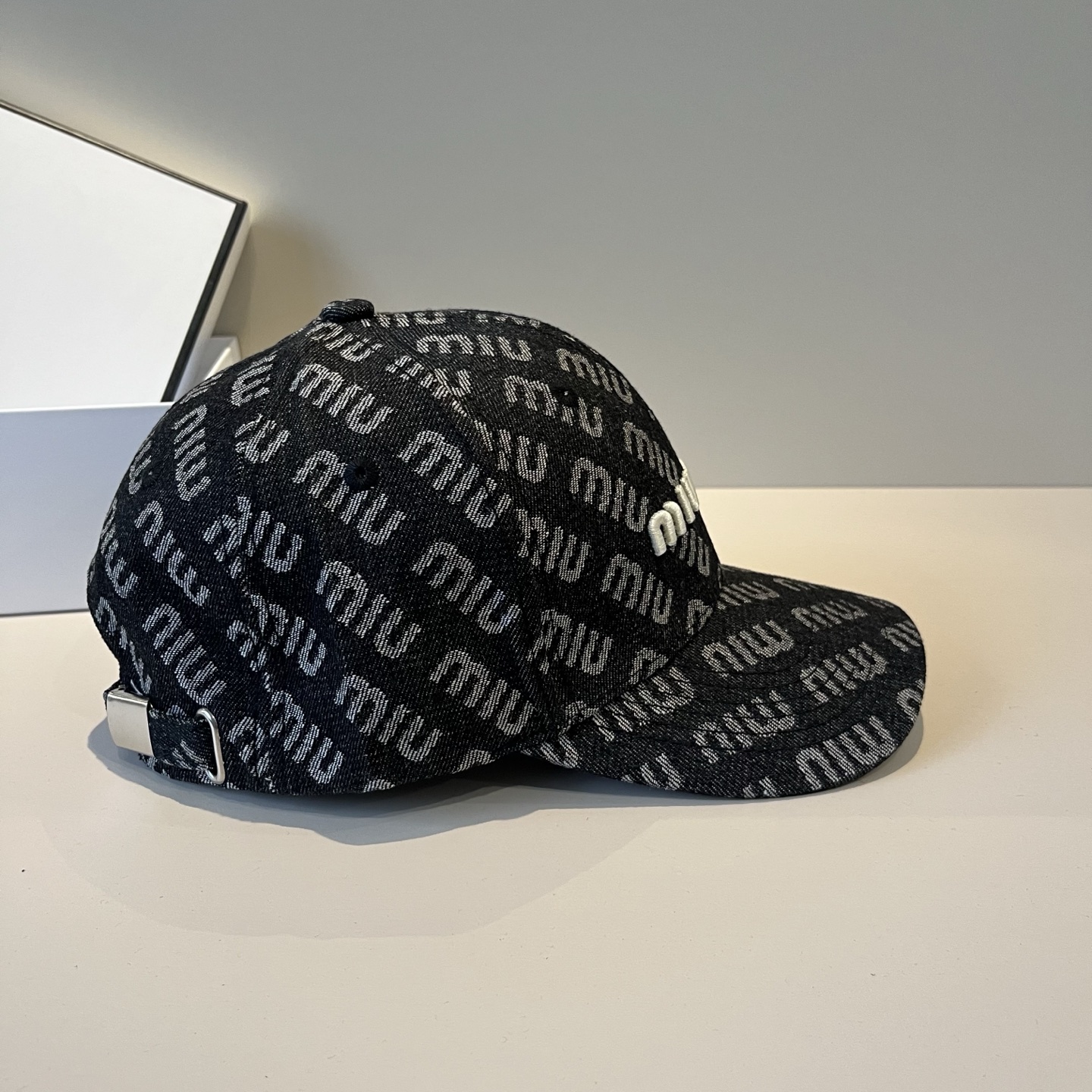  谬谬miumiu 原单春夏新款棒球帽，正品开模订制，原版做工细致质量超赞！