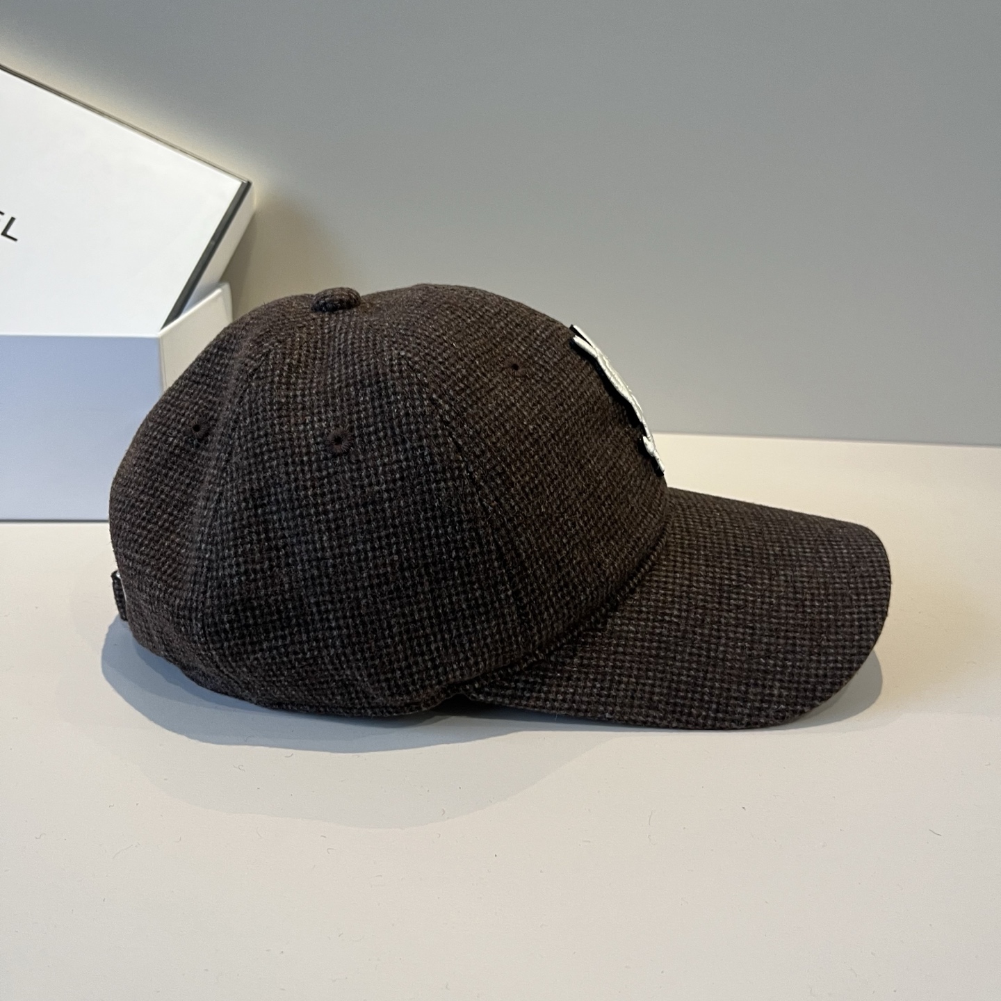 【YSL圣罗兰】2025早春新款简约棒球帽，新款出货，大牌款超好搭配，赶紧入手！