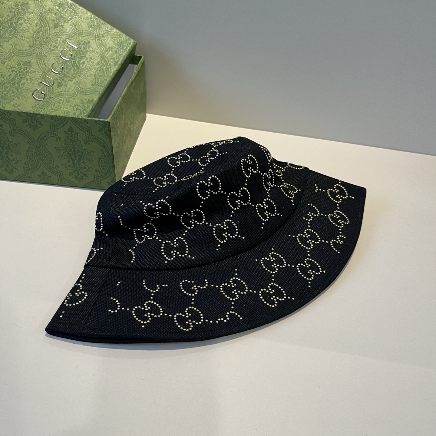  古奇渔夫帽♥️GUCCI🧢官网新品，棒球帽，原单品质火爆来袭 🔥🎩 工艺非常精美 高档大气上档次！低调