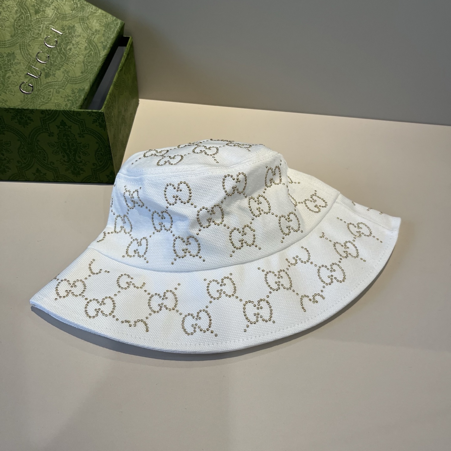  古奇渔夫帽♥️GUCCI🧢官网新品，棒球帽，原单品质火爆来袭 🔥🎩 工艺非常精美 高档大气上档次！低调