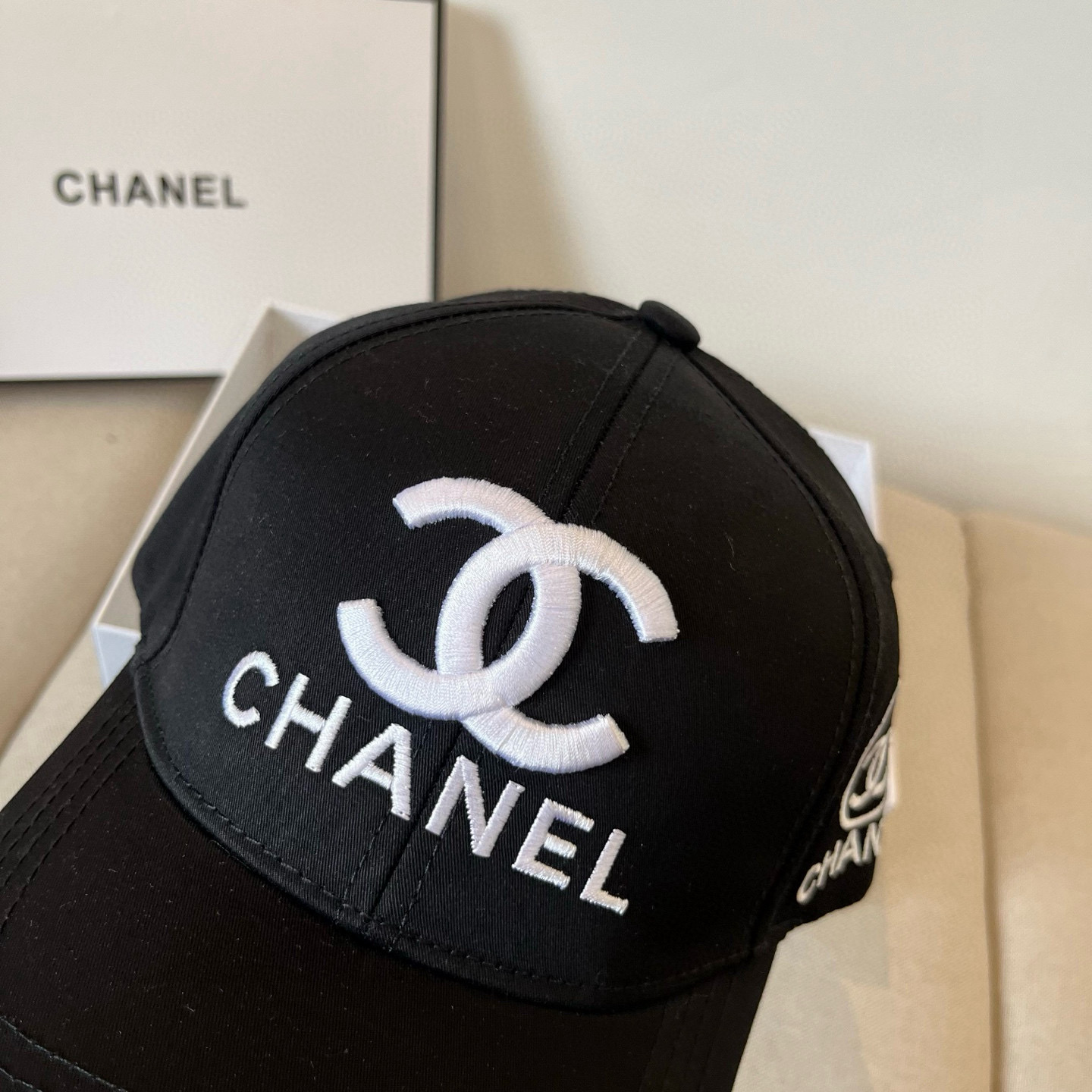 🆕香奈儿CHANEL 新品棒球帽，小香经典简约，时尚休闲设计 跑量新品