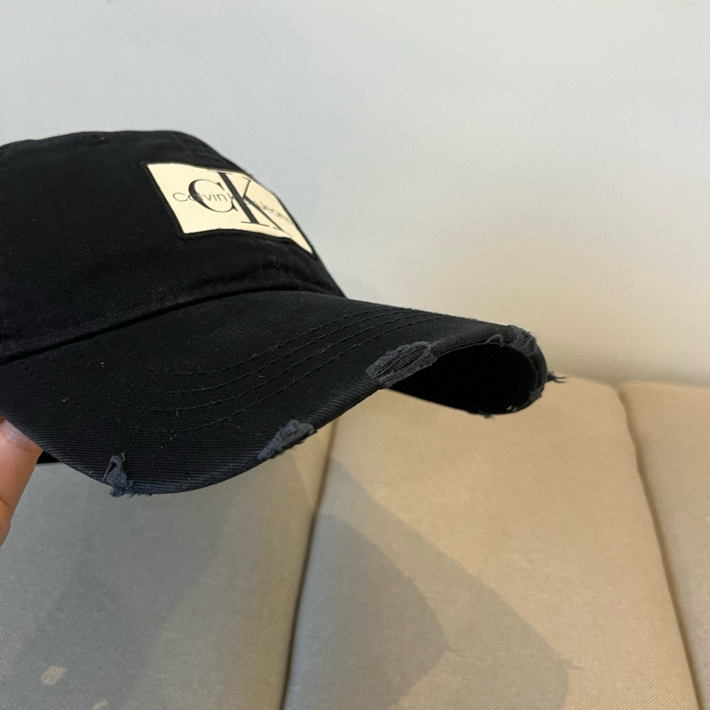  Calvin Klein，CKlogo棒球帽 请认准高端品质市场唯一对版，小红书推荐，时尚百搭，众多明