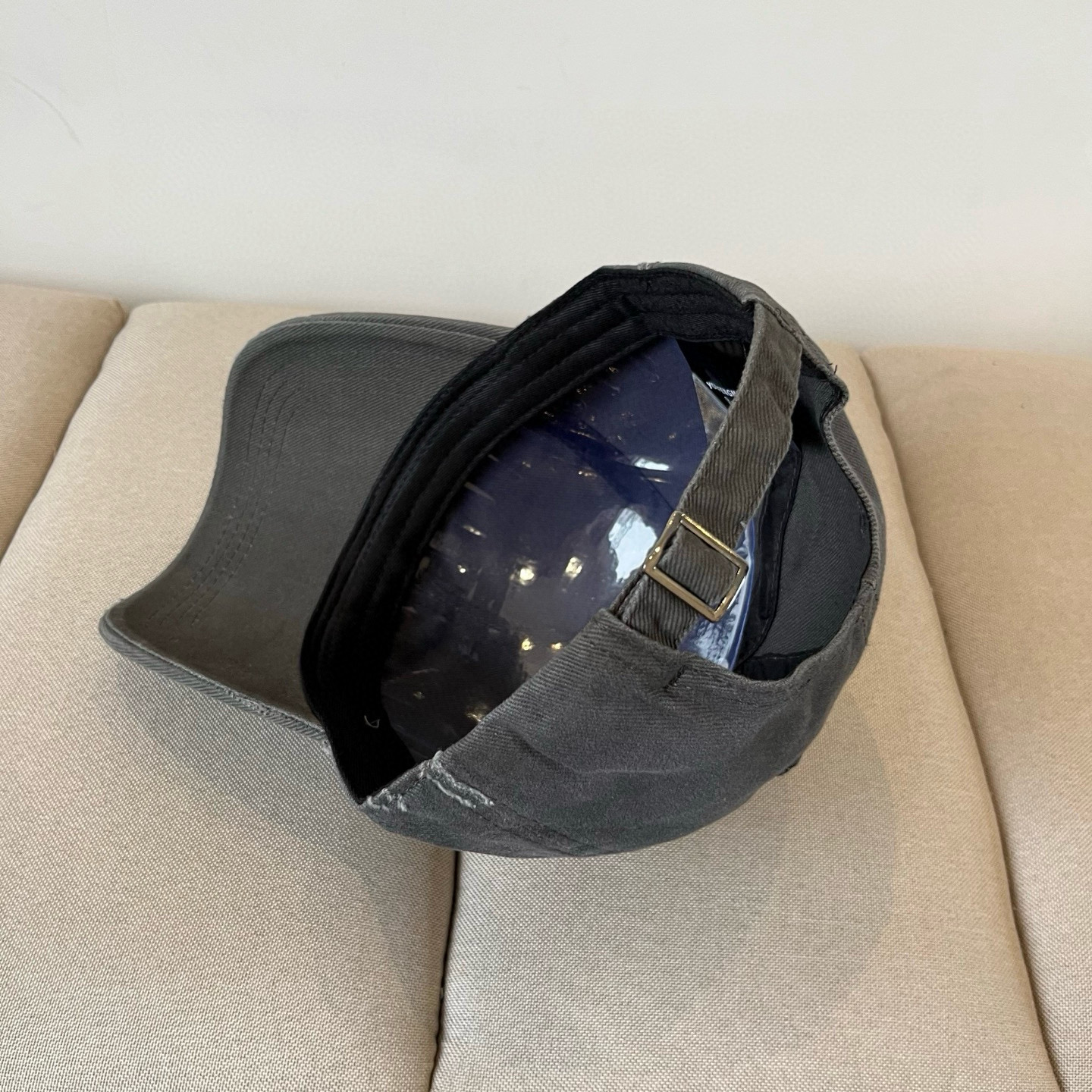  Calvin Klein，CKlogo棒球帽 请认准高端品质市场唯一对版，小红书推荐，时尚百搭，众多明