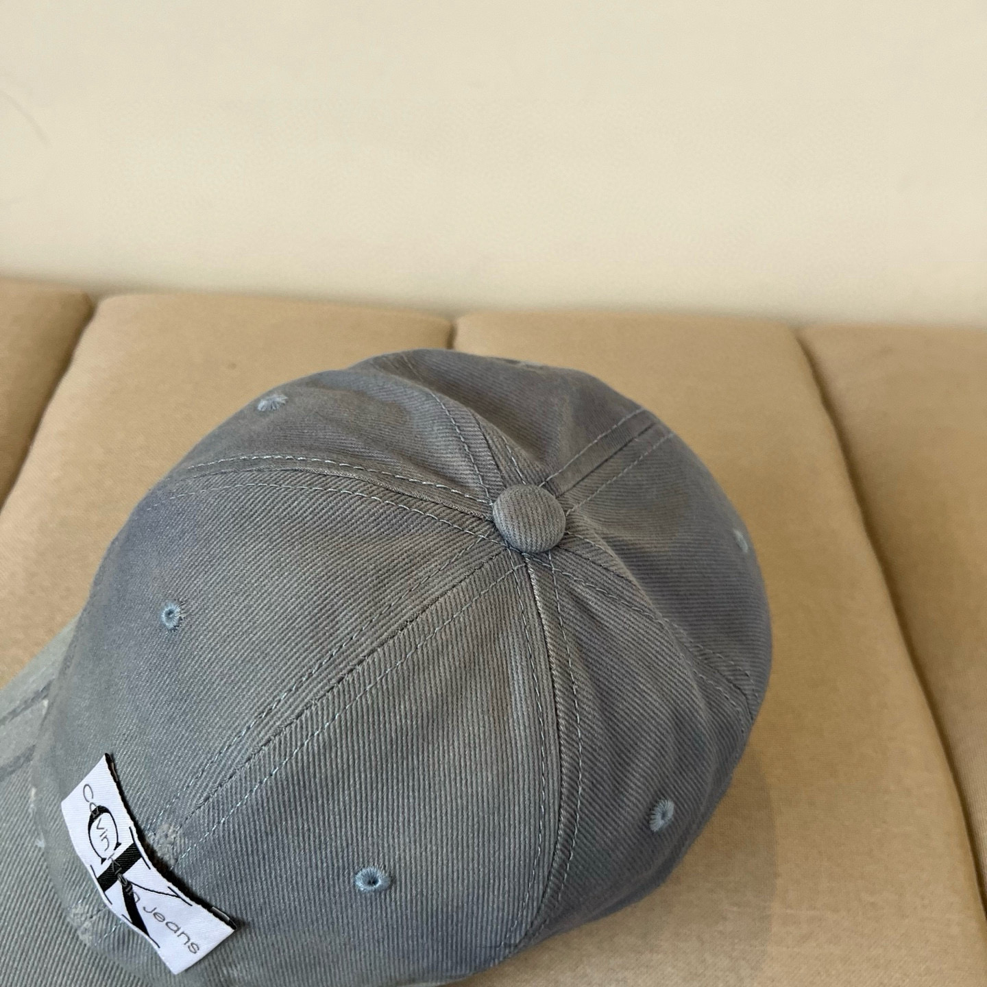  Calvin Klein，CKlogo棒球帽 请认准高端品质市场唯一对版，小红书推荐，时尚百搭，众多明