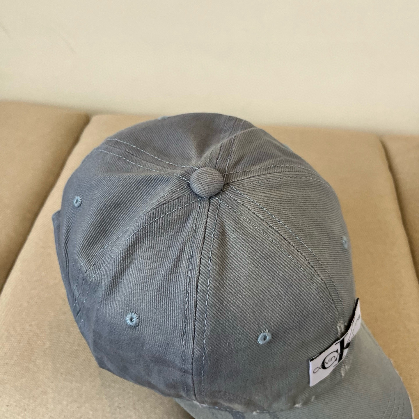  Calvin Klein，CKlogo棒球帽 请认准高端品质市场唯一对版，小红书推荐，时尚百搭，众多明