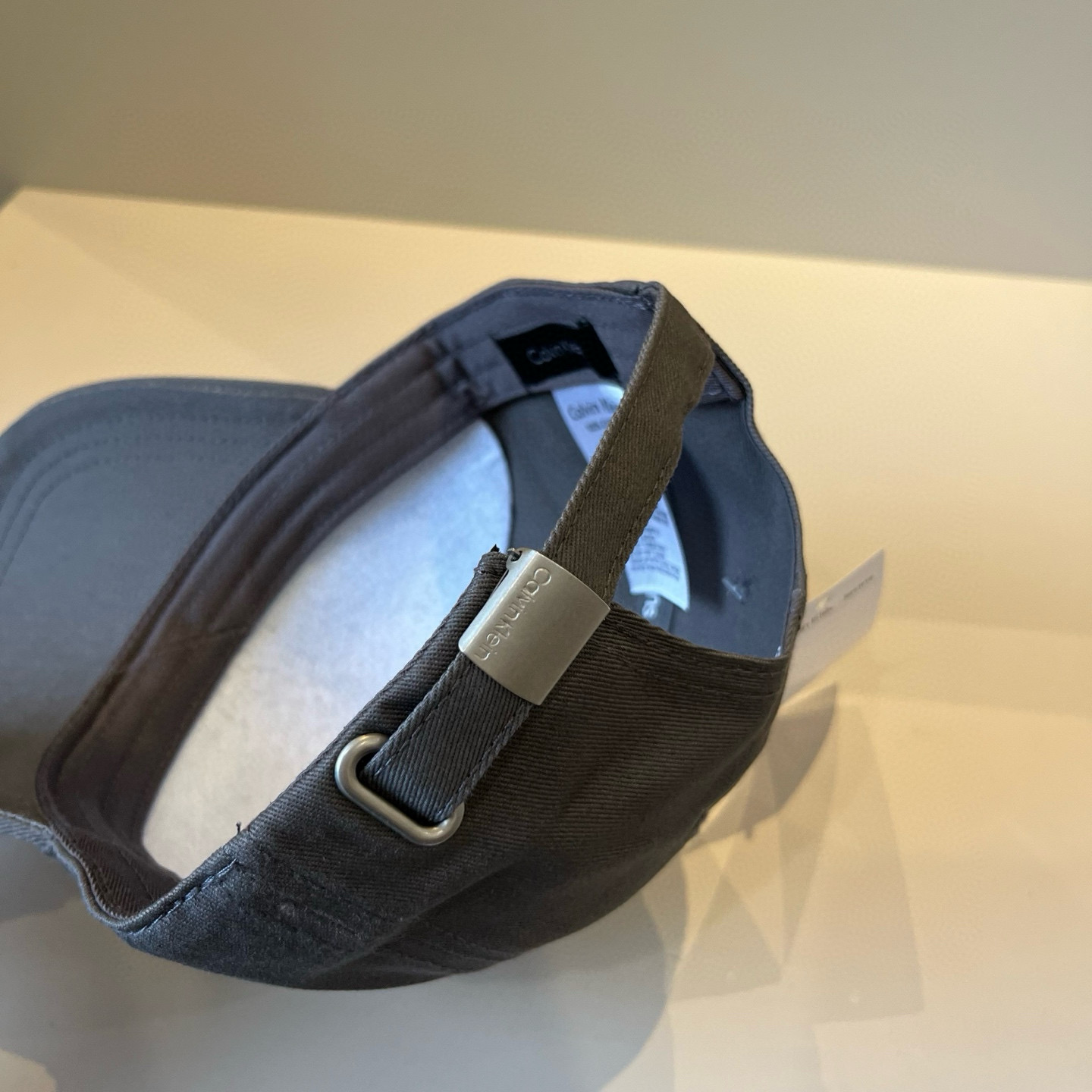  Calvin Klein，CKlogo棒球帽 请认准高端品质市场唯一对版，小红书推荐，时尚百搭，众多明