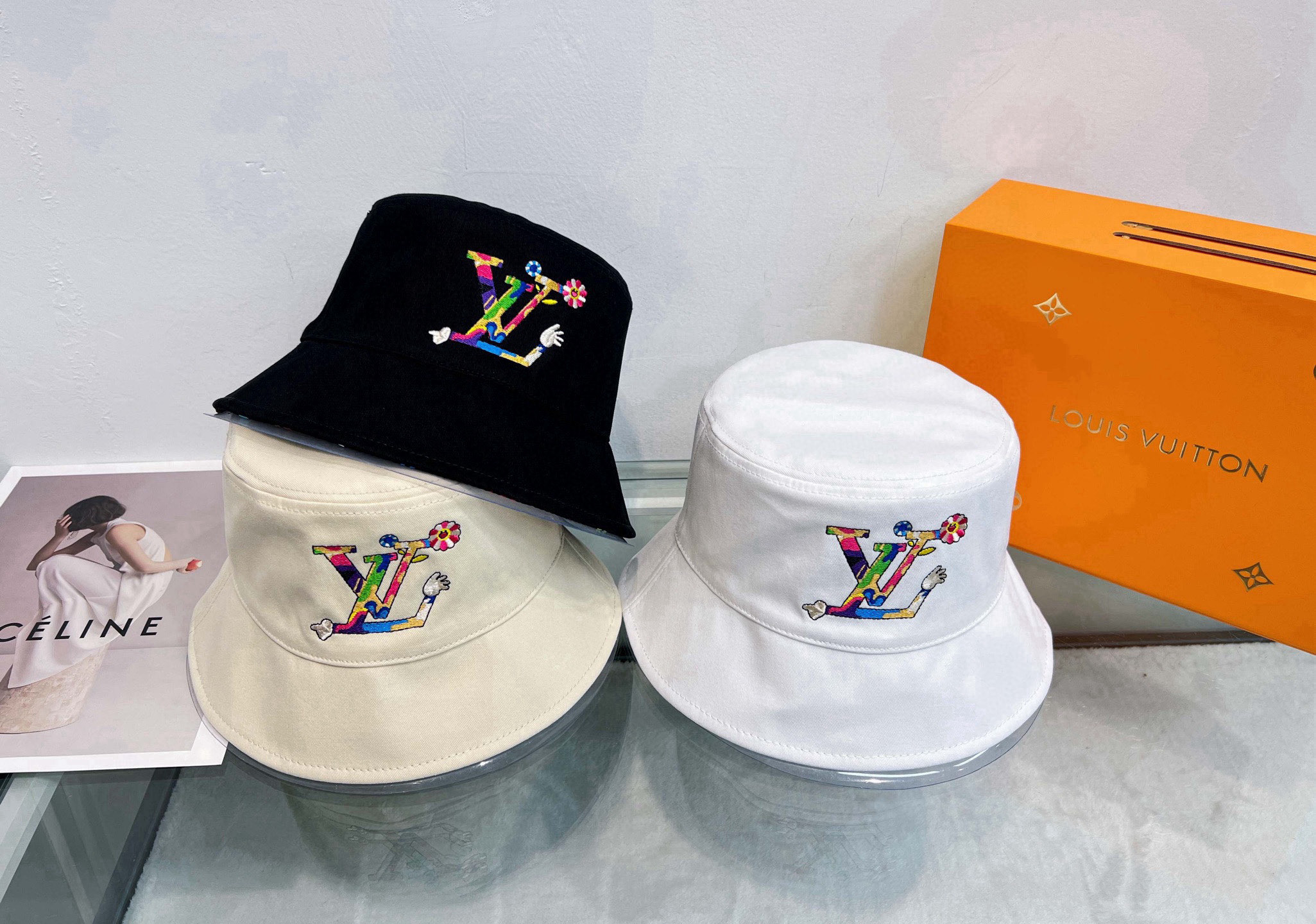  路易威登棒球帽 LouisVuitton😍新款LV渔夫帽，重工打造♥️高端大气，百搭款🤗男女通用！跑量