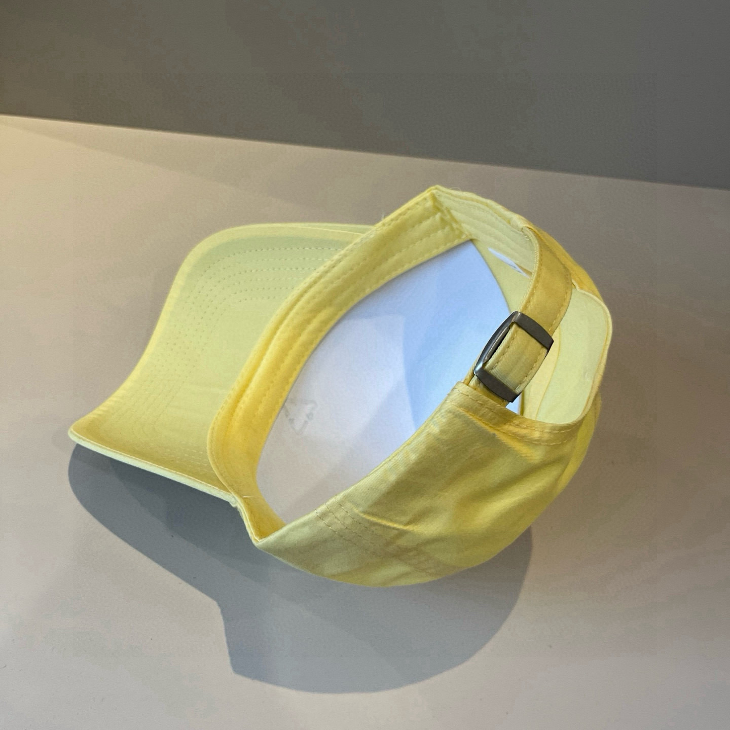 【CELINE赛琳】新款经典休闲潮流款 棒球帽🧢日韩风格，随便搭配都超好看！出门旅游，绝对要入手的一款