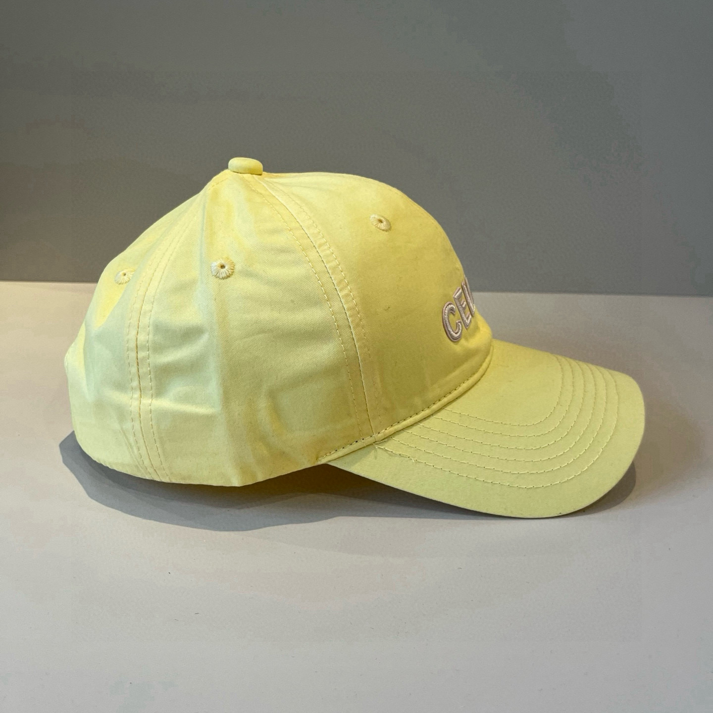 【CELINE赛琳】新款经典休闲潮流款 棒球帽🧢日韩风格，随便搭配都超好看！出门旅游，绝对要入手的一款