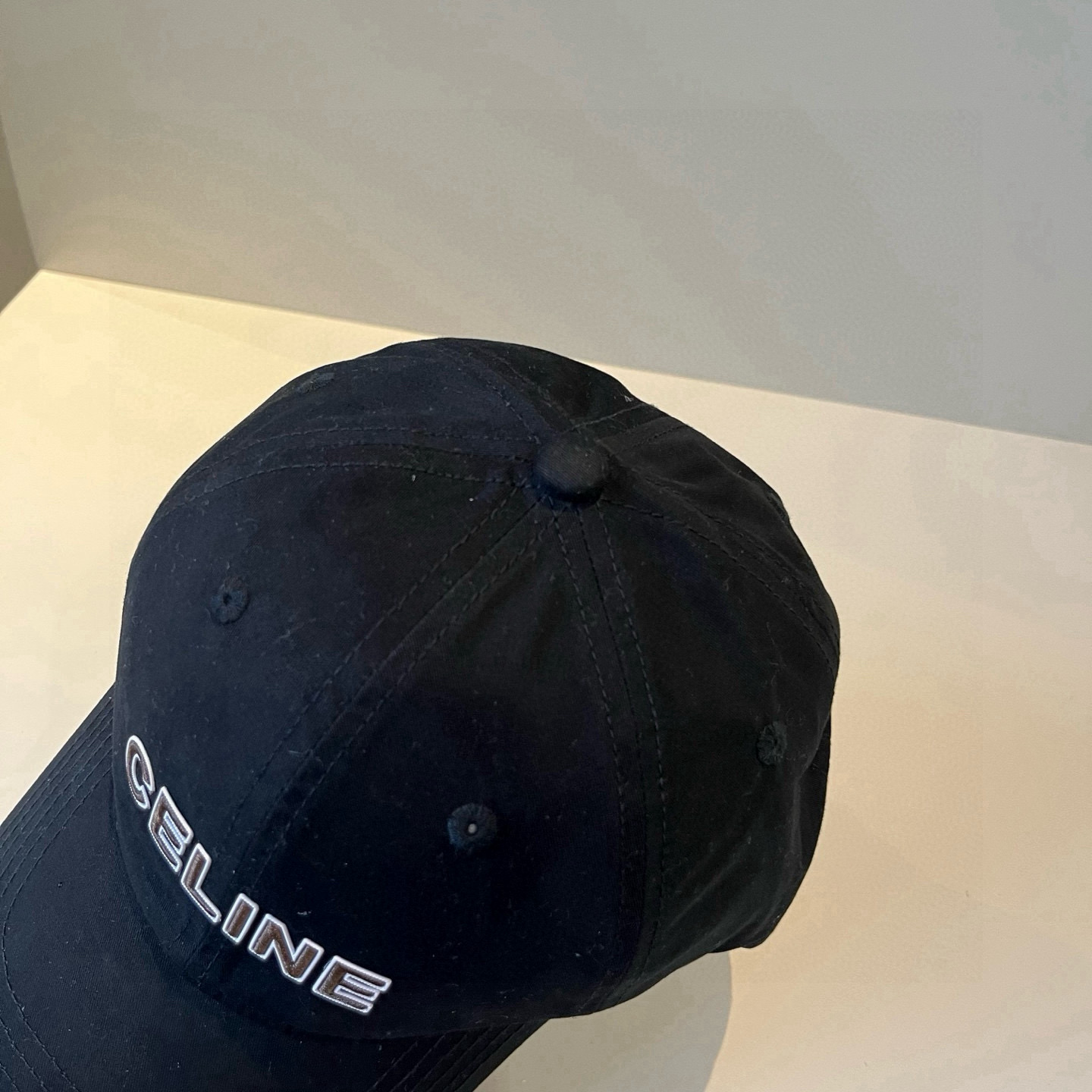 【CELINE赛琳】新款经典休闲潮流款 棒球帽🧢日韩风格，随便搭配都超好看！出门旅游，绝对要入手的一款