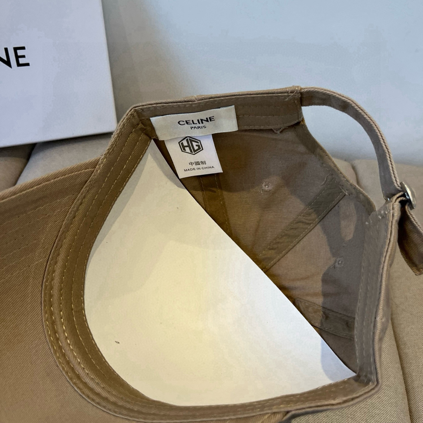 【CELINE赛琳】新款经典休闲潮流款 棒球帽🧢日韩风格，随便搭配都超好看！出门旅游，绝对要入手的一款