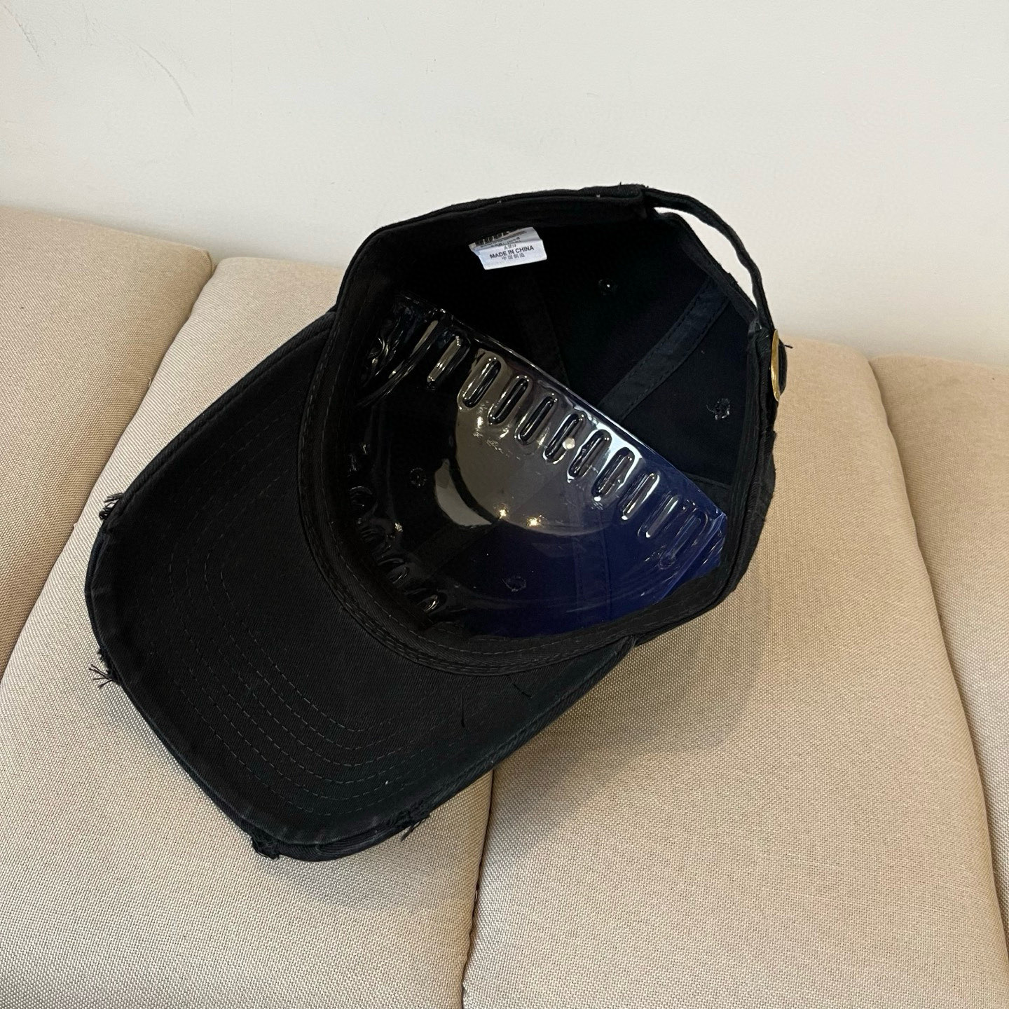 【始祖鸟】2025春款新款简约棒球帽，新款出货，大牌款超好搭配，赶紧入手！