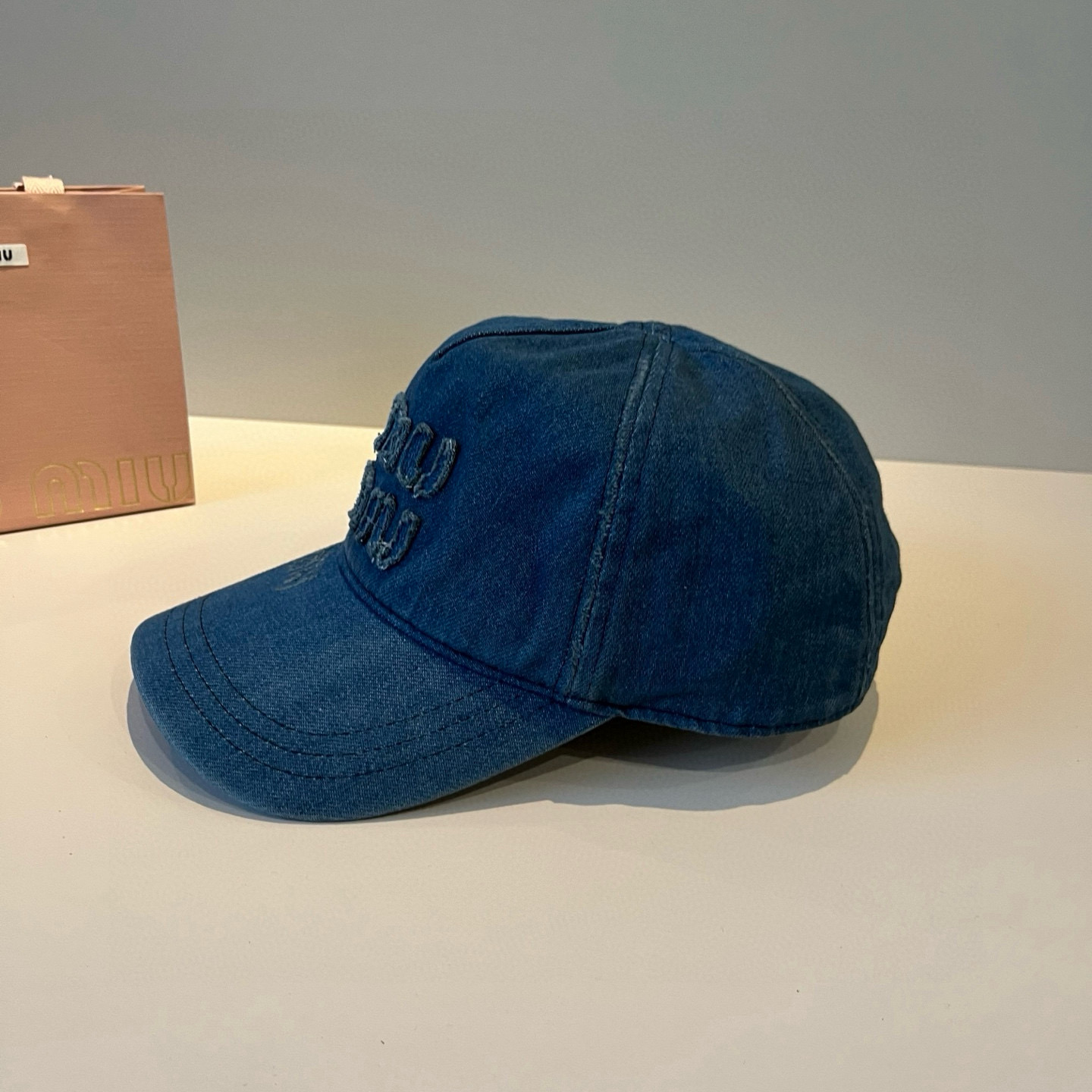  谬谬miumiu 原单春夏新款棒球帽，正品开模订制，原版做工细致质量超赞！