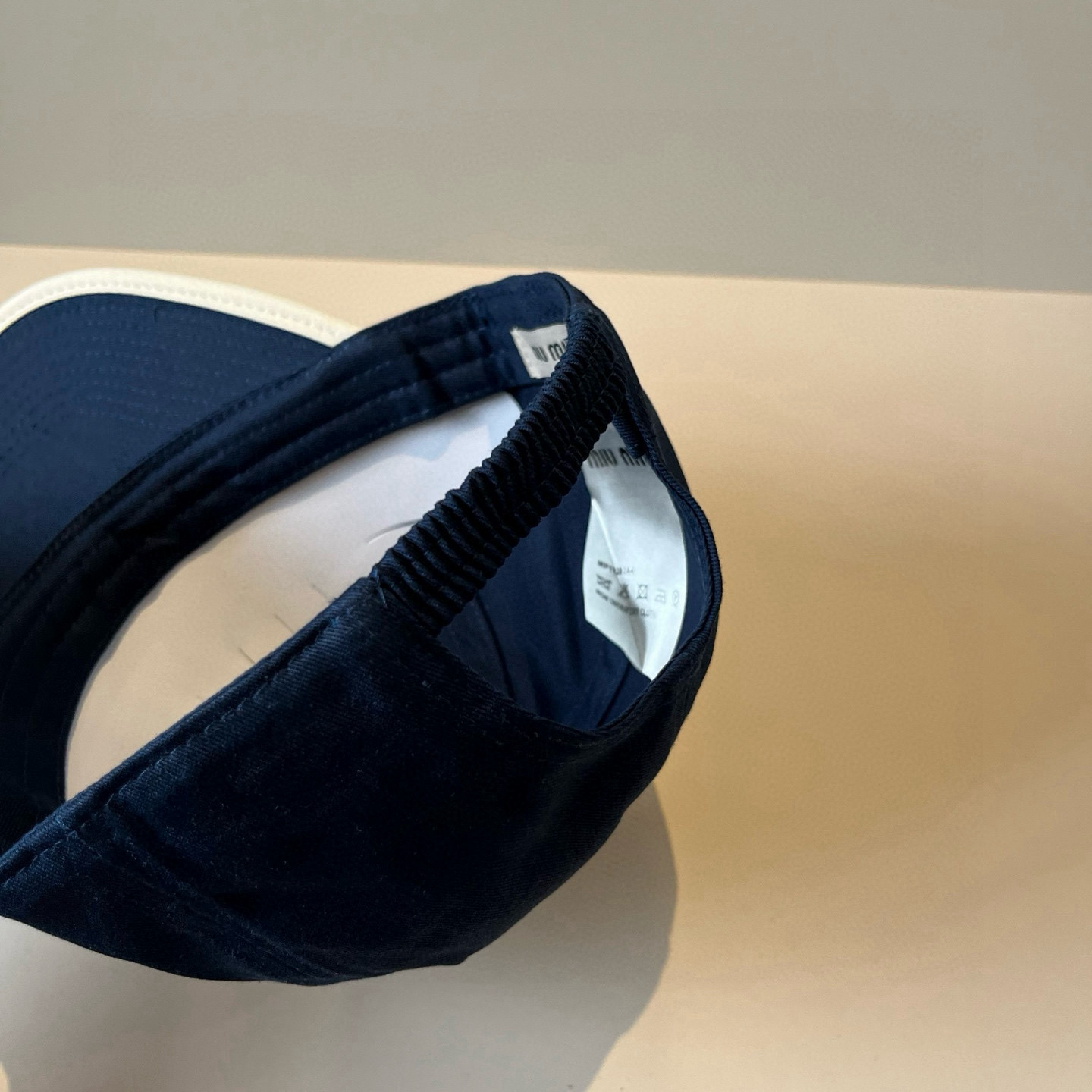  谬谬miumiu 原单春夏新款棒球帽，正品开模订制，原版做工细致质量超赞！