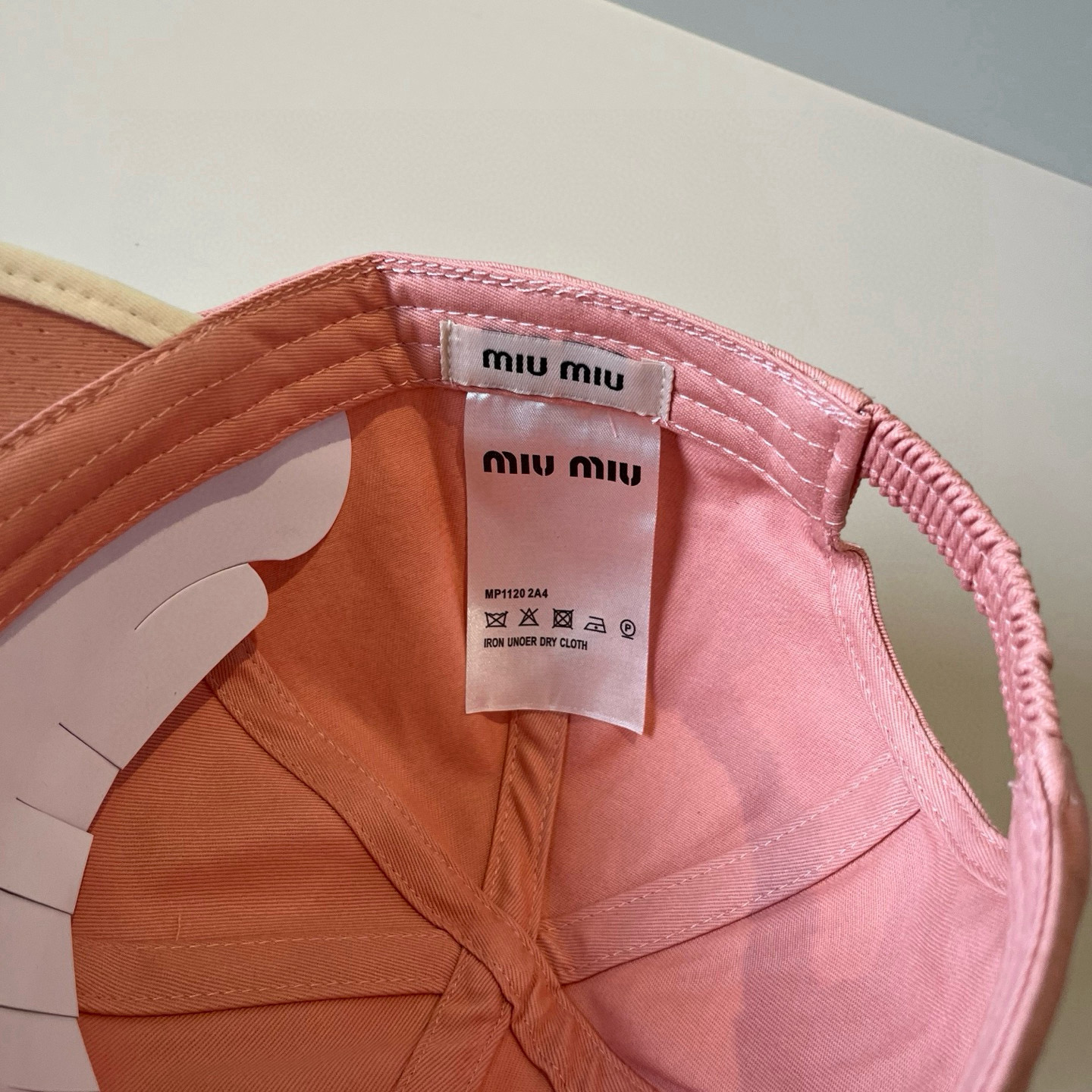  谬谬miumiu 原单春夏新款棒球帽，正品开模订制，原版做工细致质量超赞！