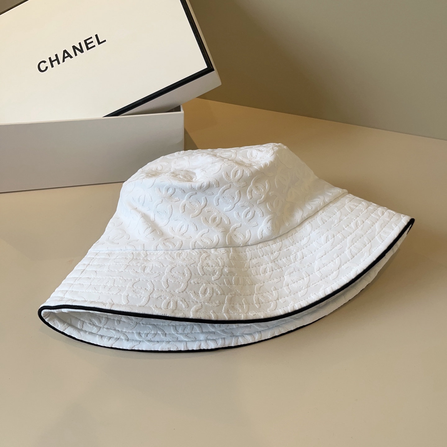 香奈儿CHANEL 新品渔夫帽，小香经典简约，时尚休闲设计 跑量新品