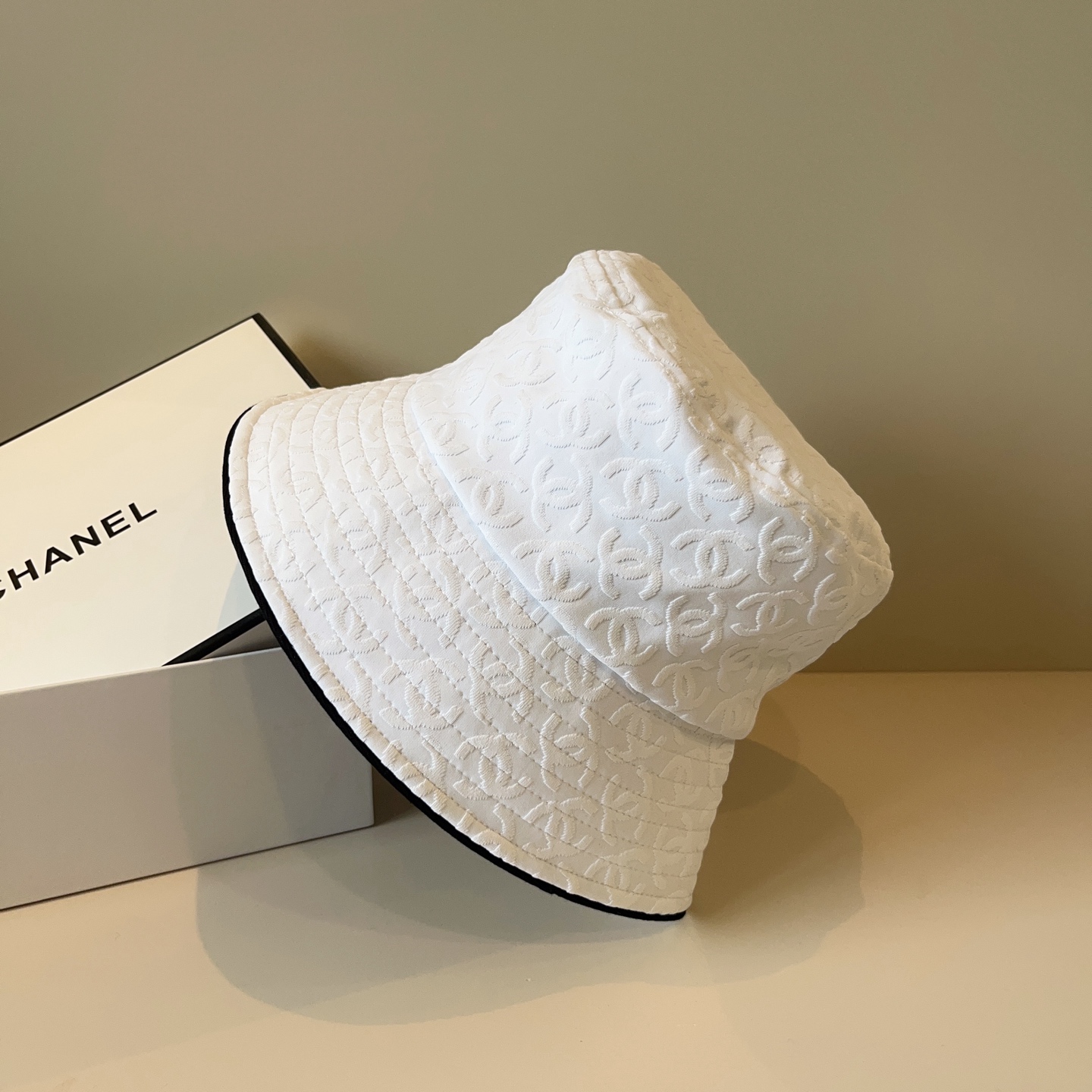 香奈儿CHANEL 新品渔夫帽，小香经典简约，时尚休闲设计 跑量新品