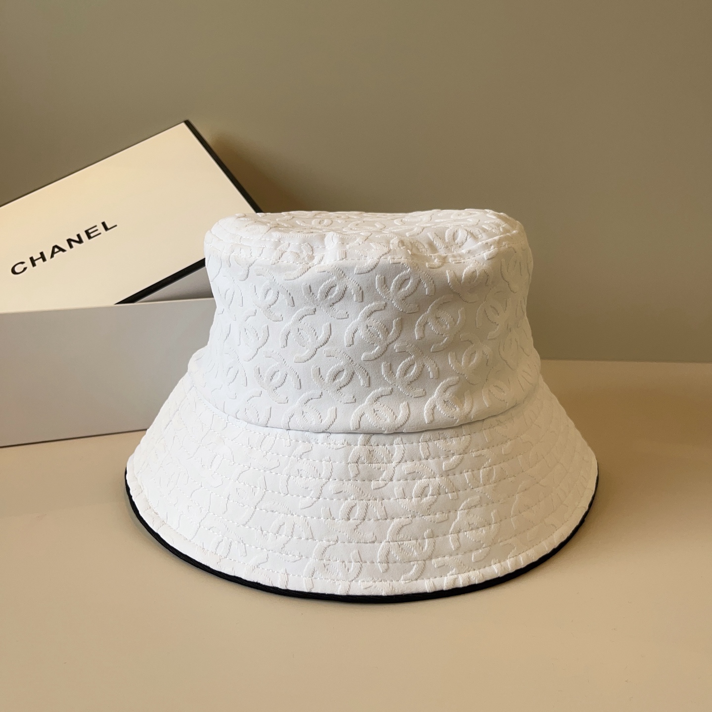 香奈儿CHANEL 新品渔夫帽，小香经典简约，时尚休闲设计 跑量新品